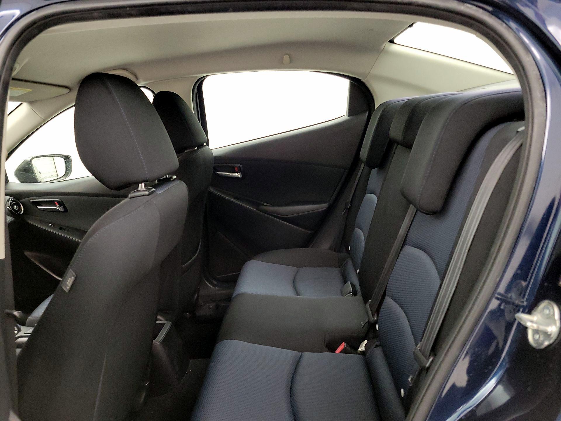 Thumbnail: 2017 Toyota Yaris iA - 19