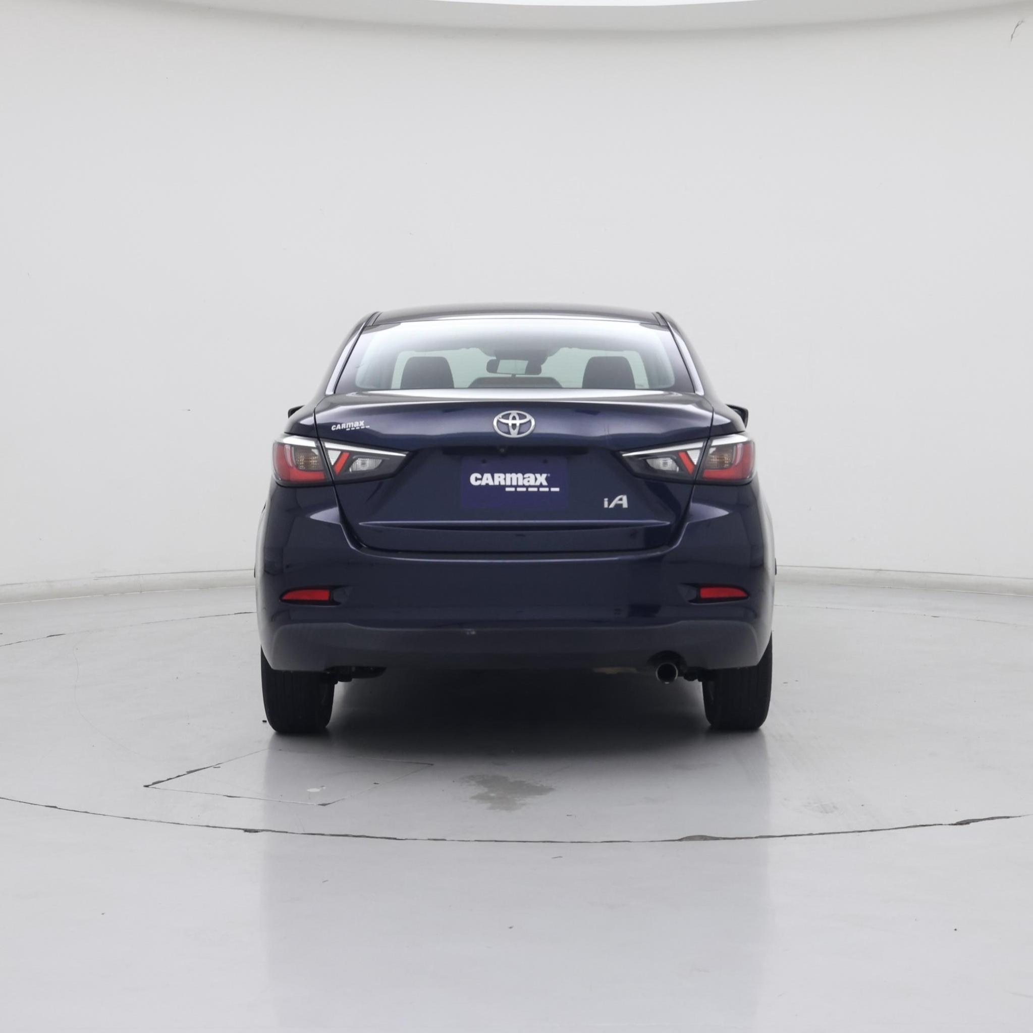 Thumbnail: 2017 Toyota Yaris iA - 6