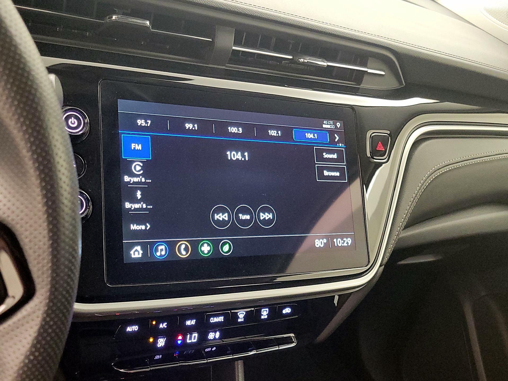 Thumbnail: 2023 Chevrolet Bolt EUV - 15