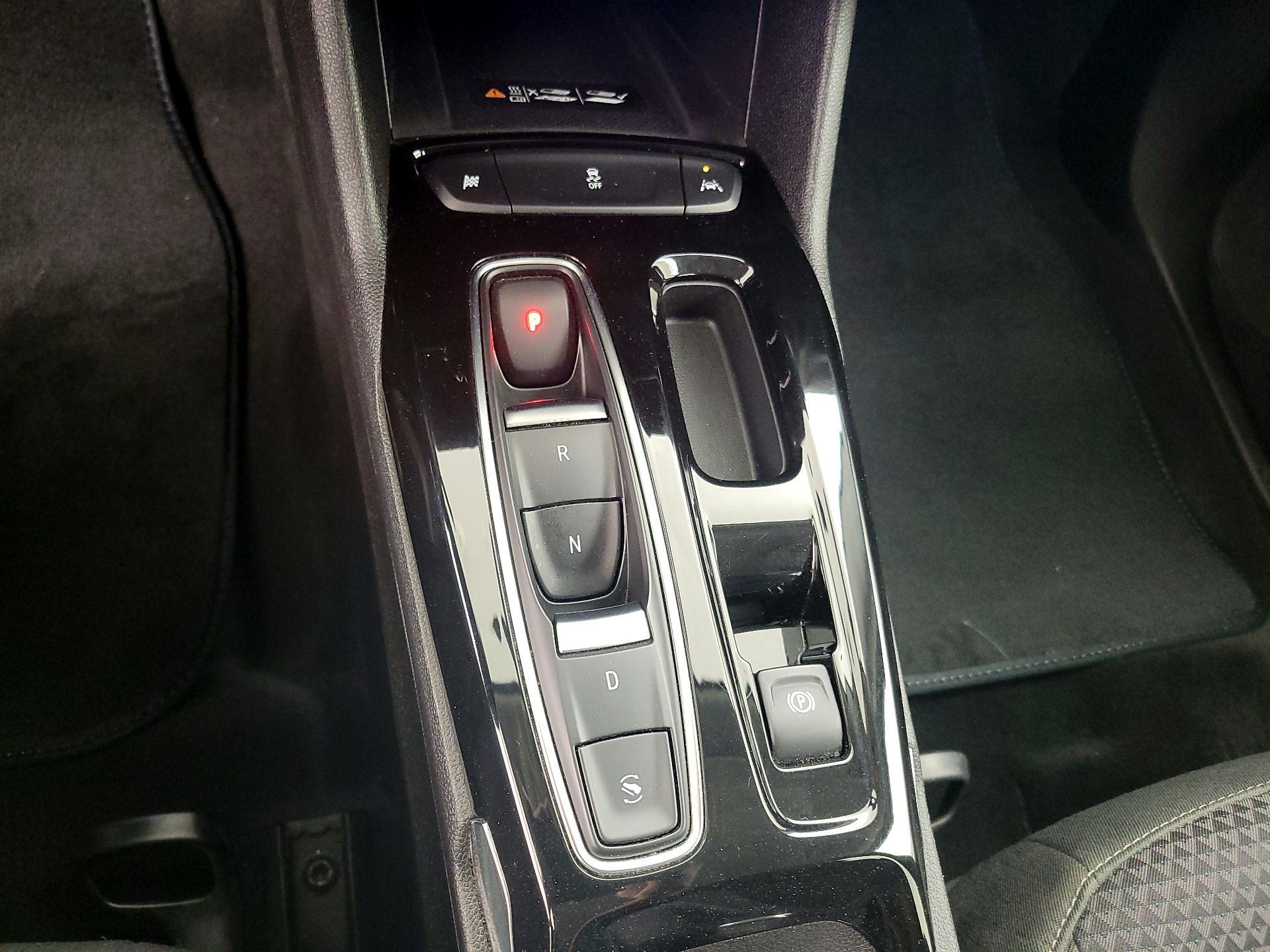 Thumbnail: 2023 Chevrolet Bolt EUV - 17