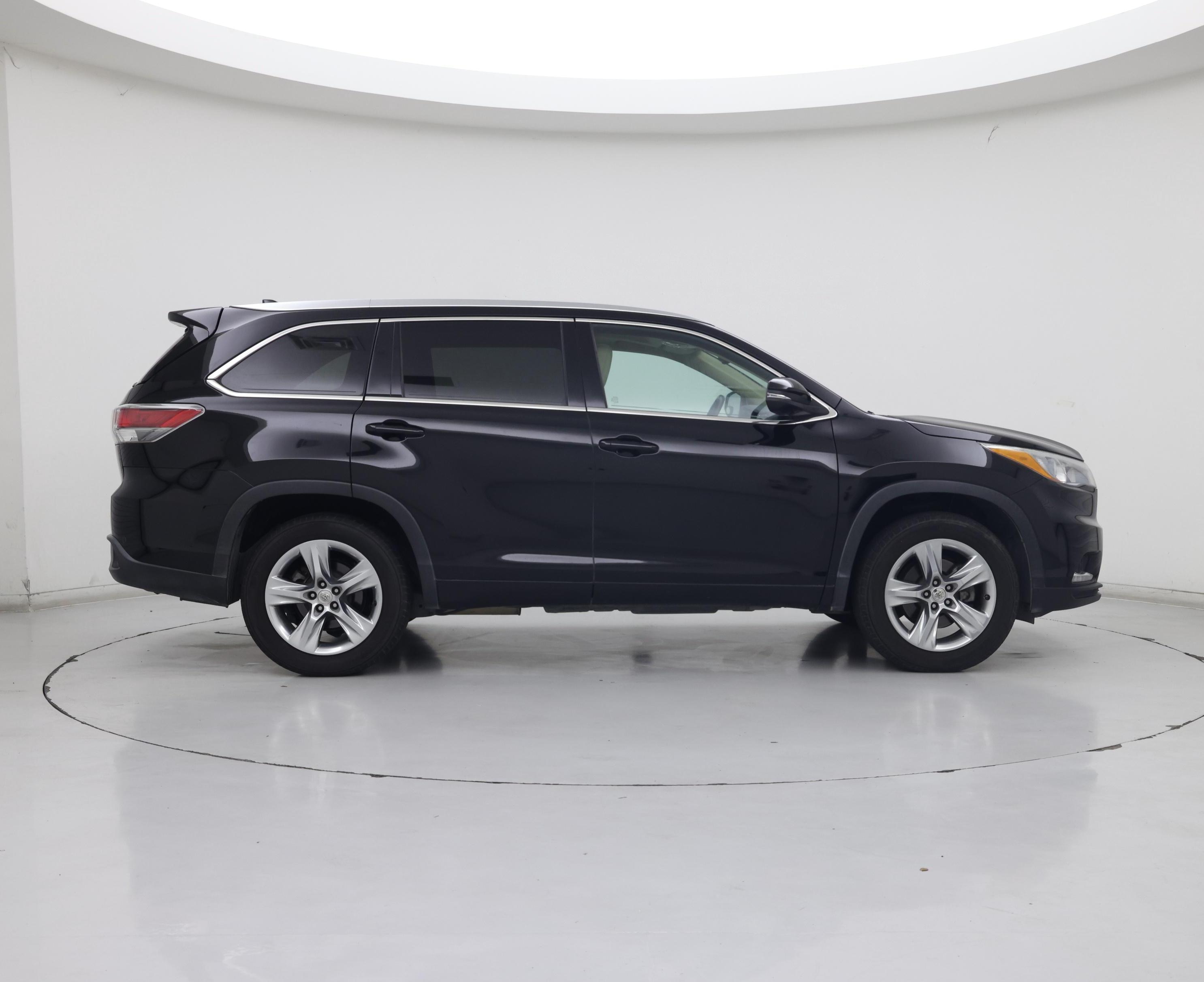 Thumbnail: 2015 Toyota Highlander - 7