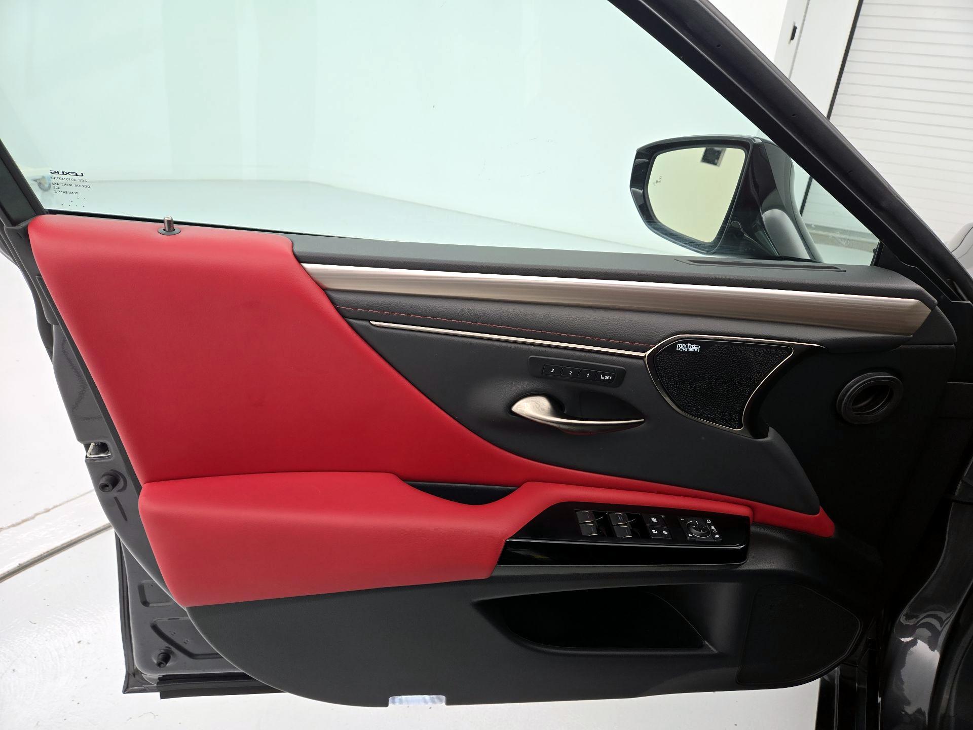 Thumbnail: 2023 Lexus ES - 12
