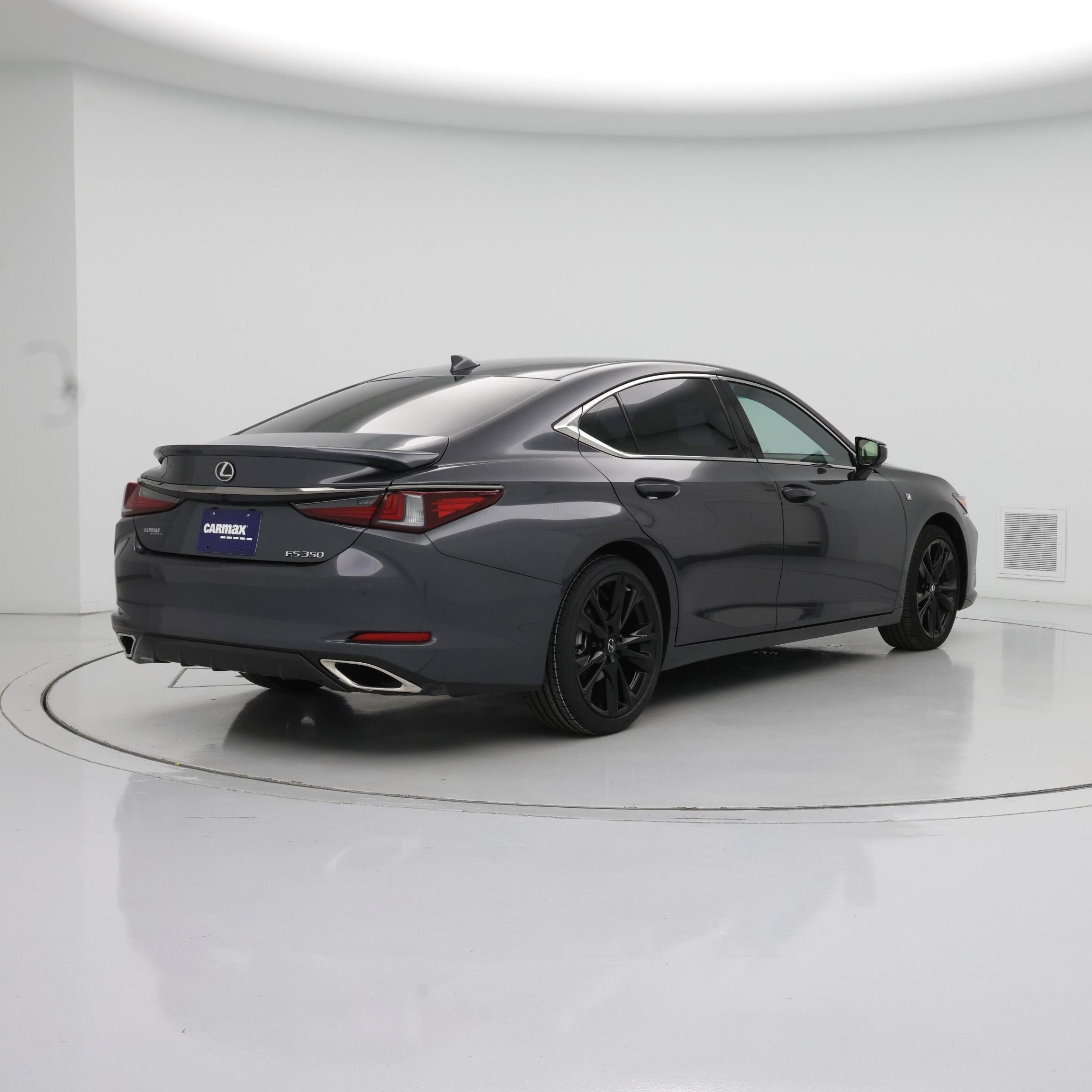 Thumbnail: 2023 Lexus ES - 8