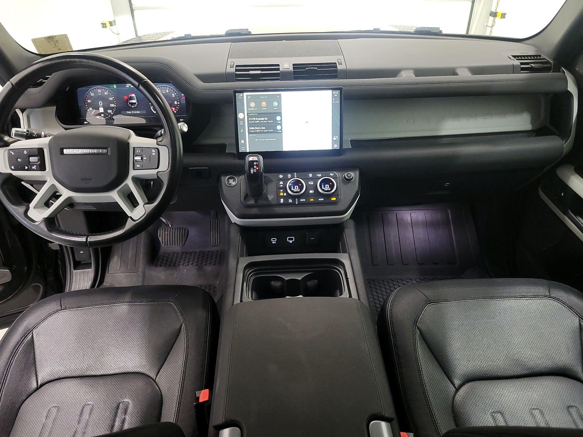 Thumbnail: 2022 Land Rover Defender - 9