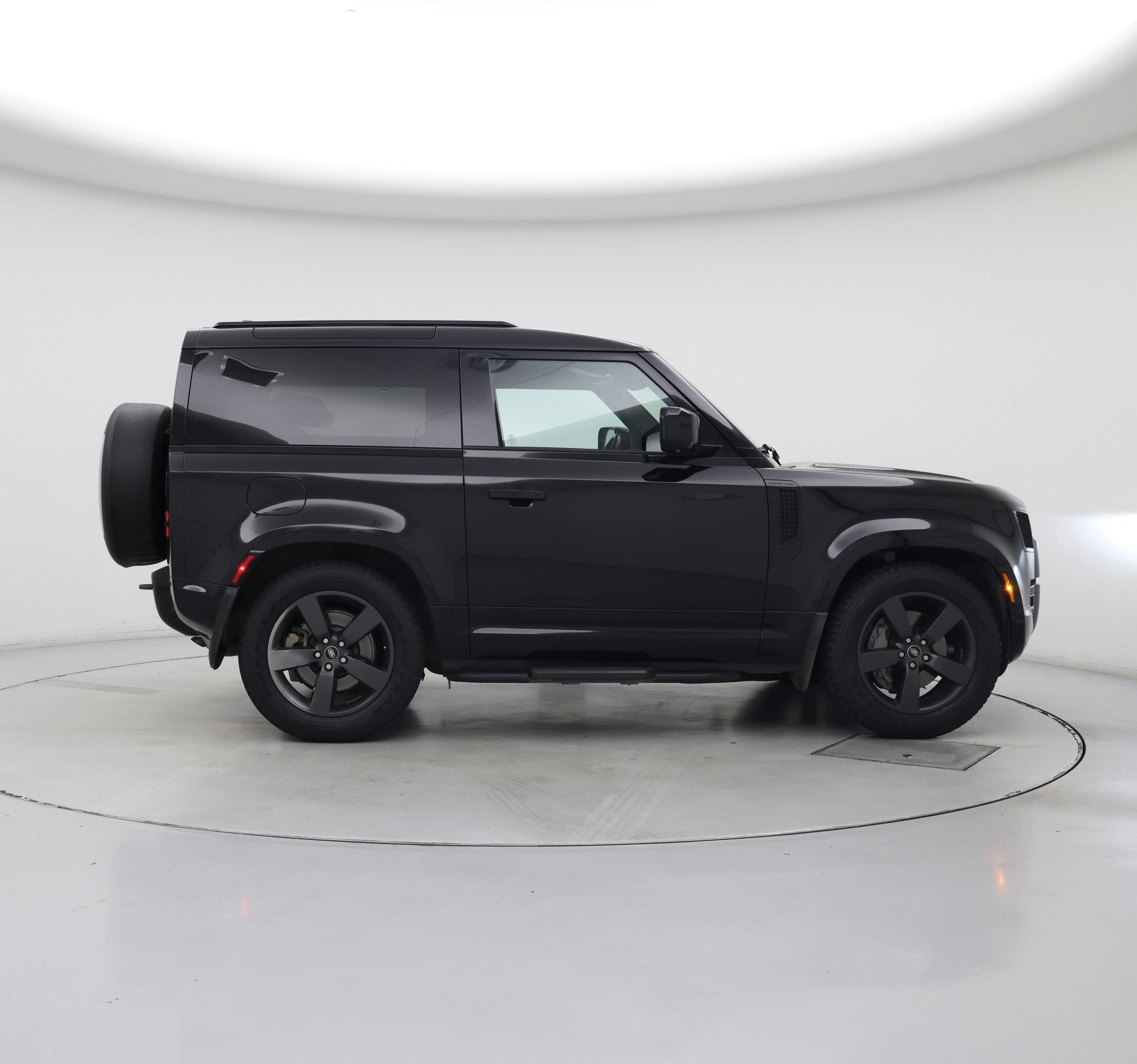 Thumbnail: 2022 Land Rover Defender - 7
