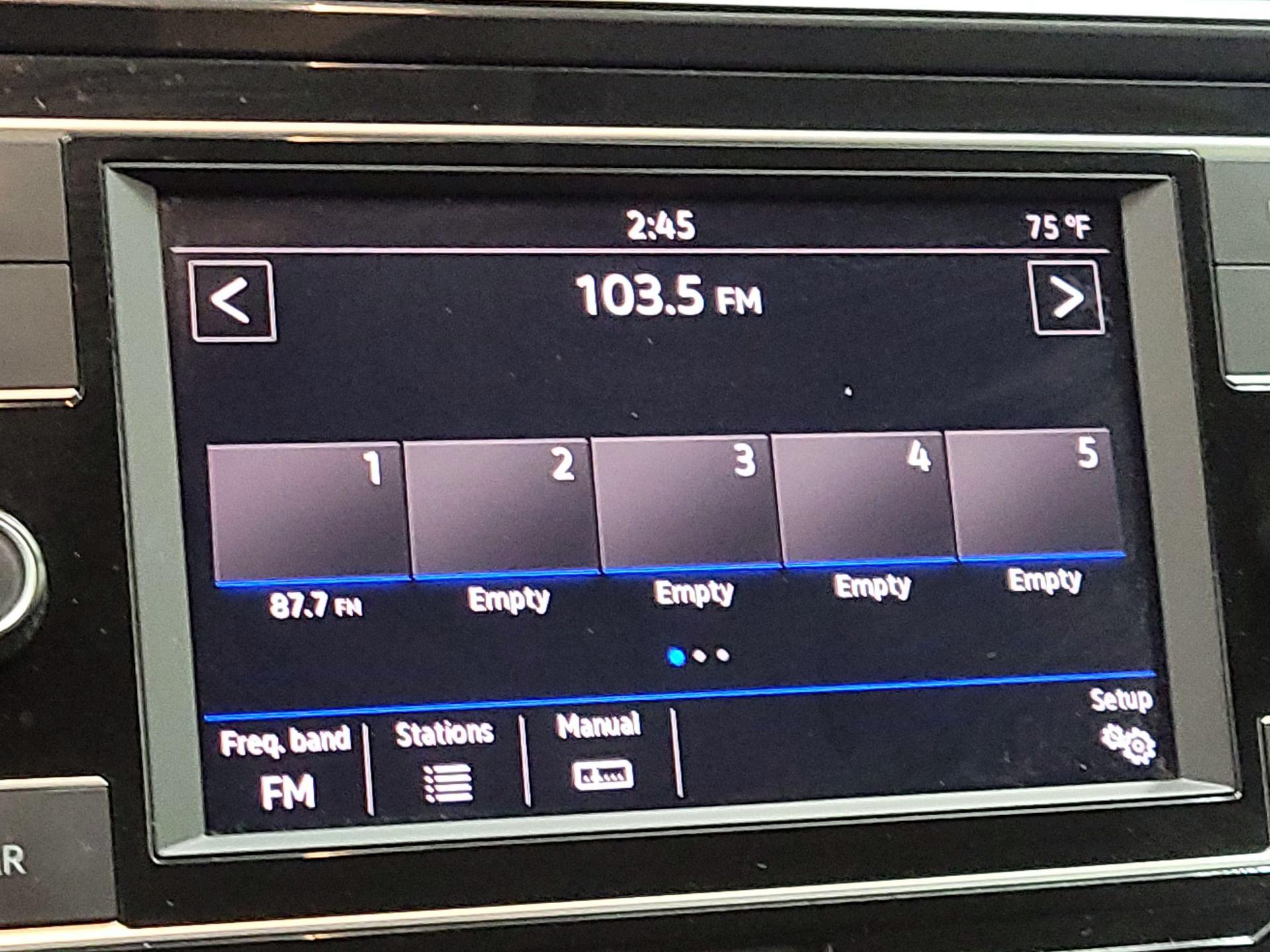 Thumbnail: 2019 Volkswagen Tiguan - 15