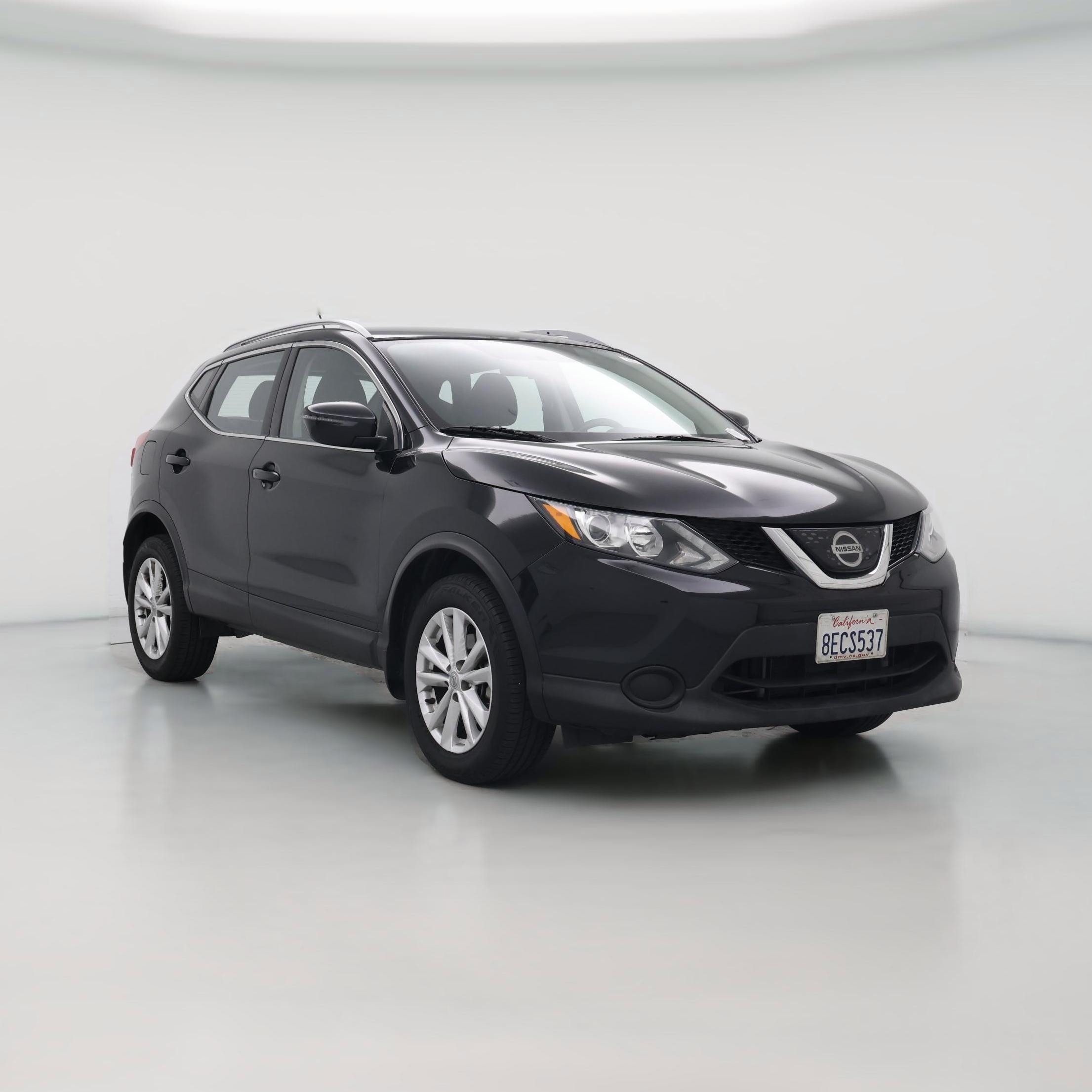 Thumbnail: 2018 Nissan Rogue Sport - 1