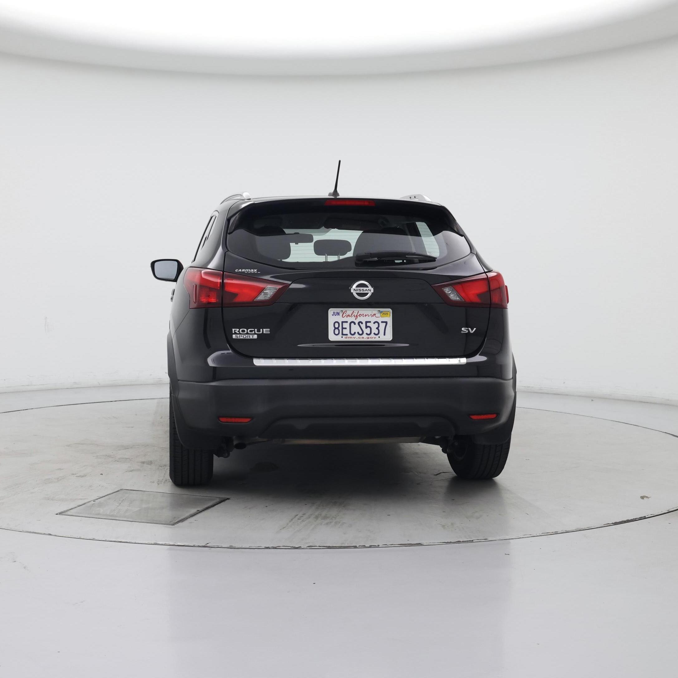 Thumbnail: 2018 Nissan Rogue Sport - 6