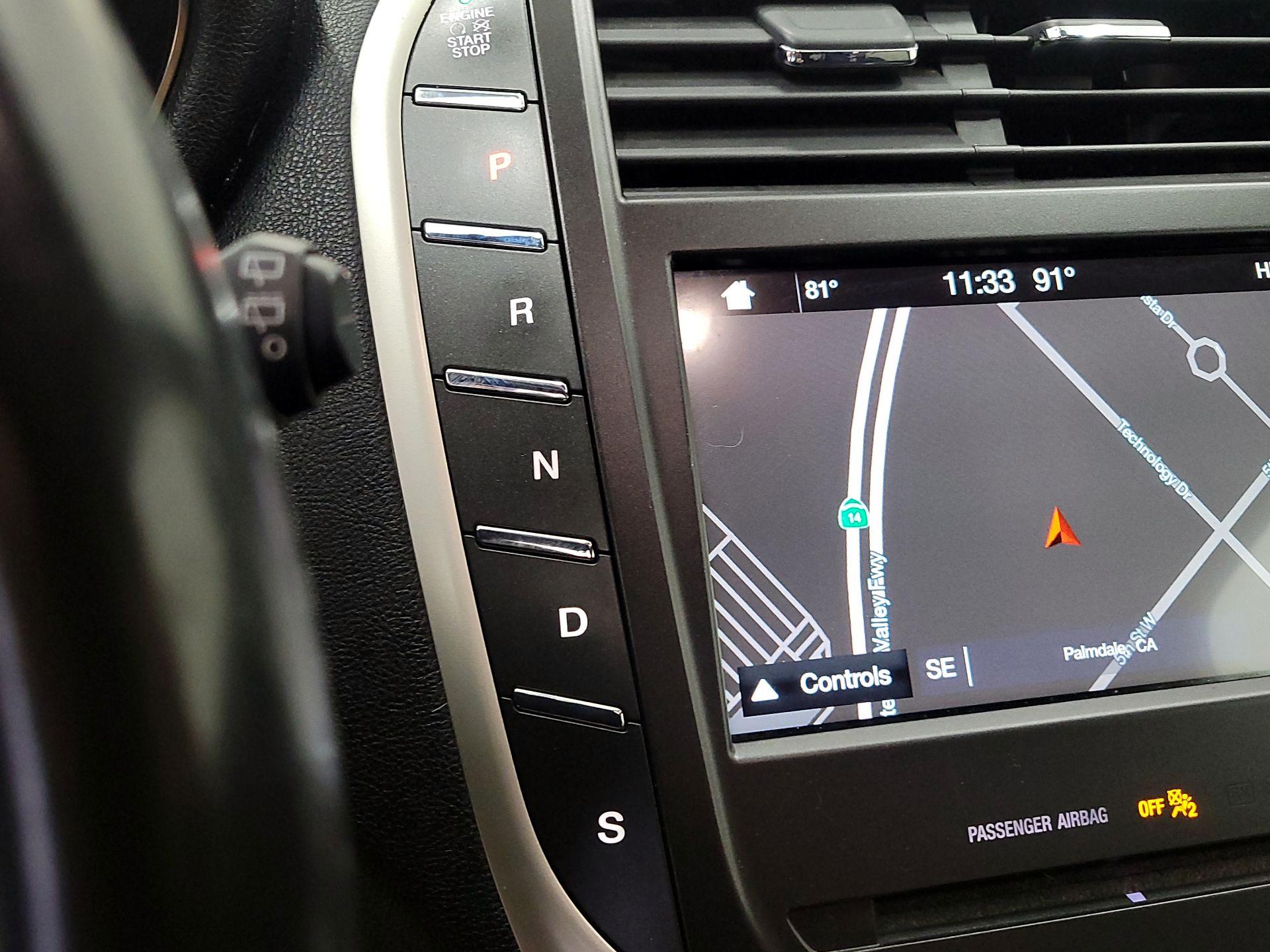 Thumbnail: 2017 Lincoln MKC - 17