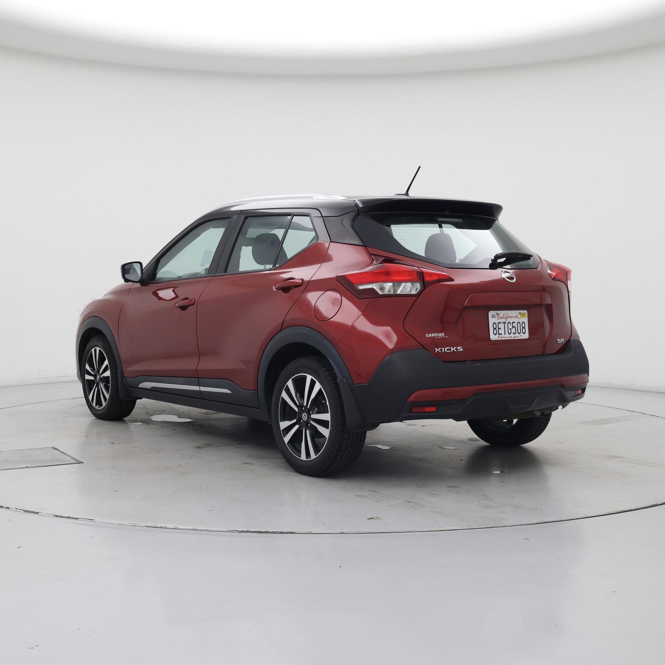 Thumbnail: 2018 Nissan Kicks - 2