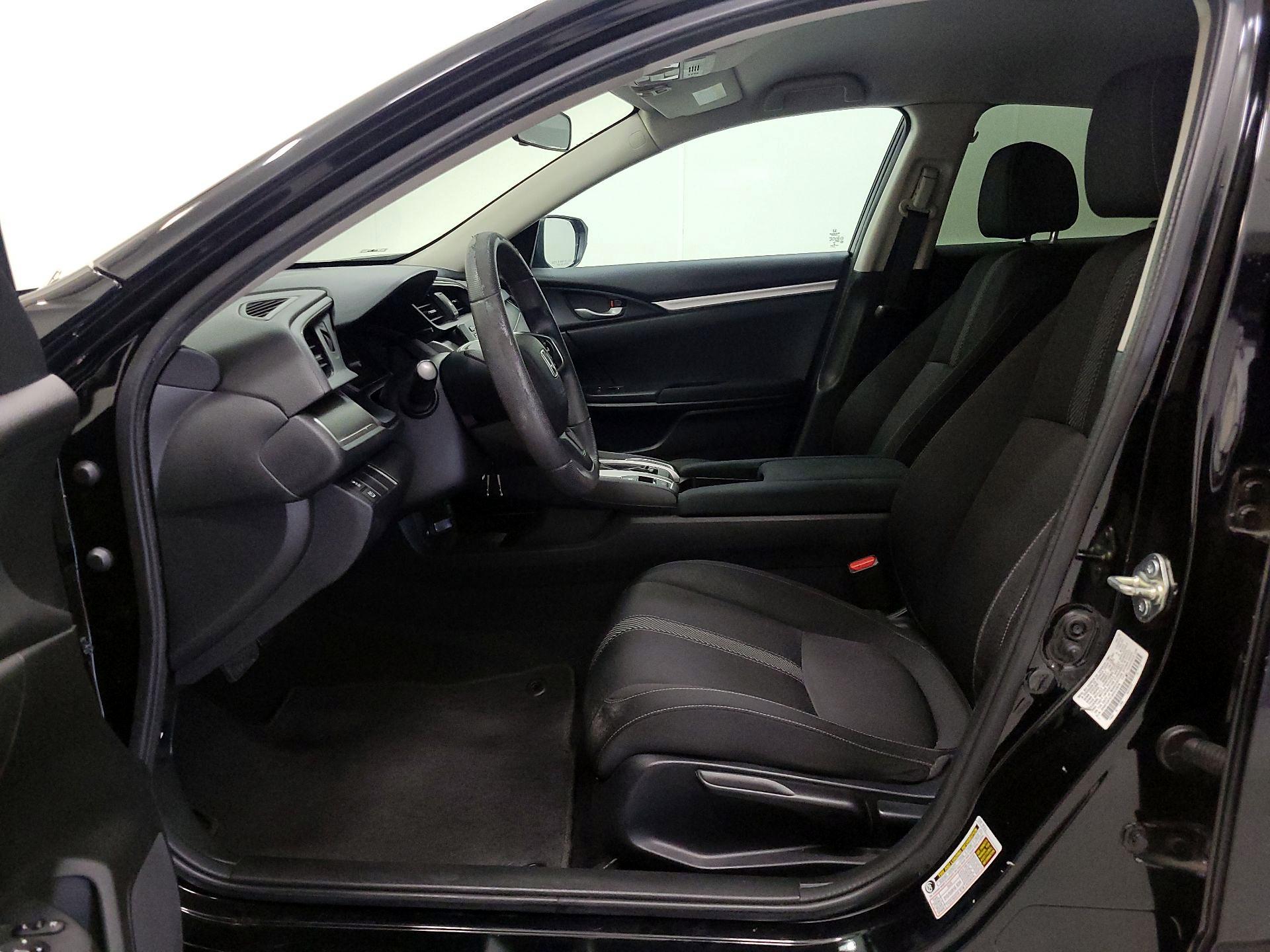 Thumbnail: 2016 Honda Civic - 11