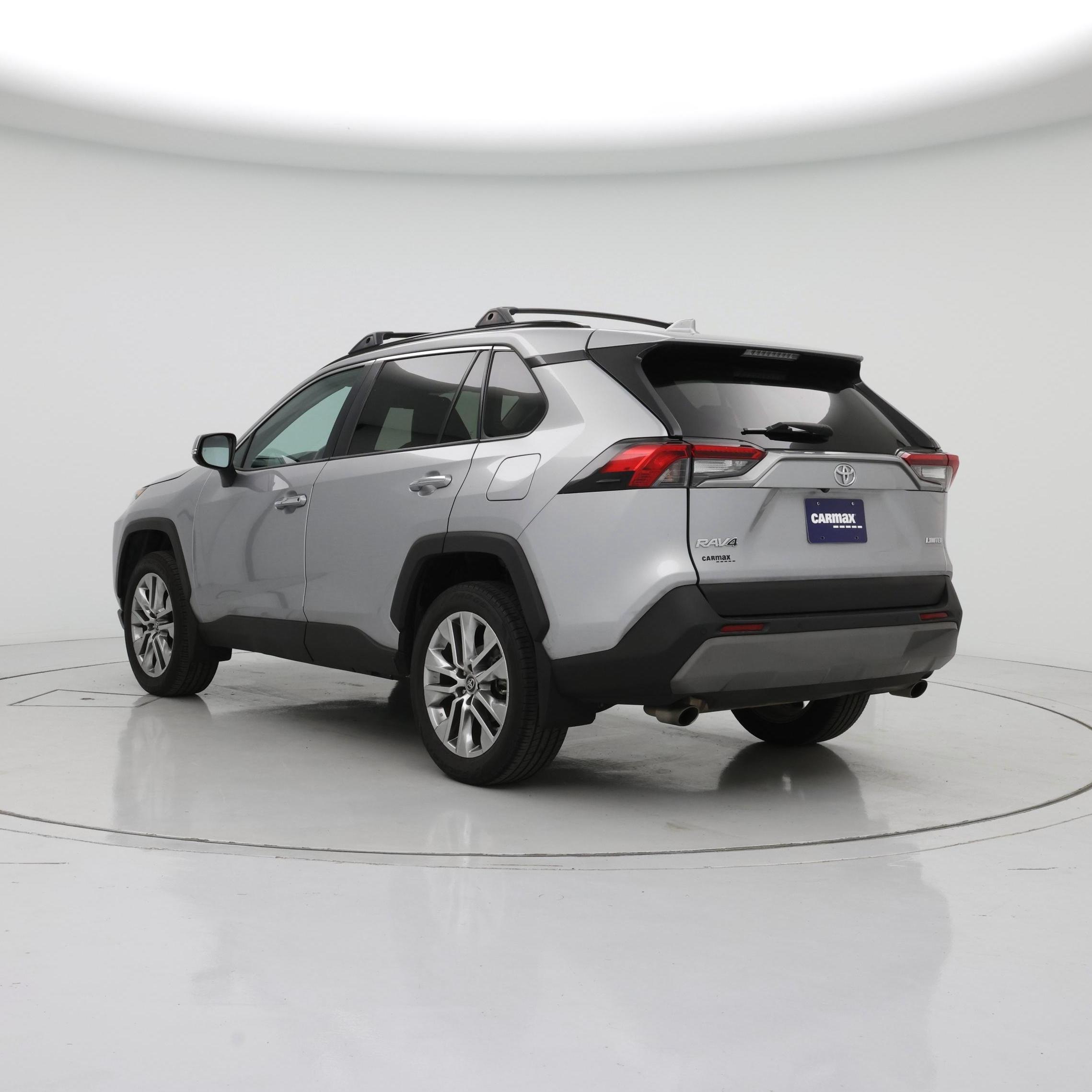 Thumbnail: 2019 Toyota RAV4 - 2