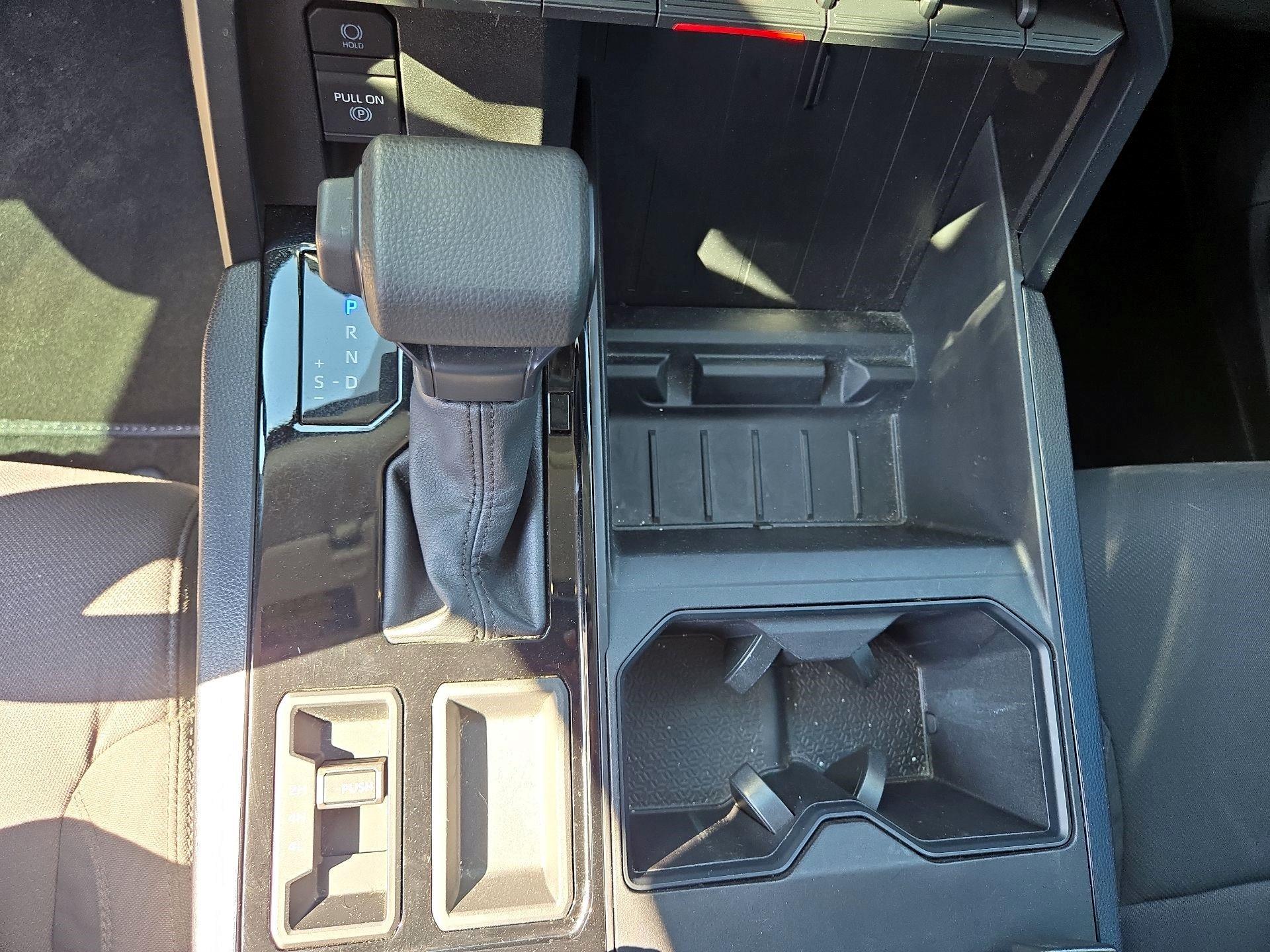 Thumbnail: 2024 Toyota Tundra - 16