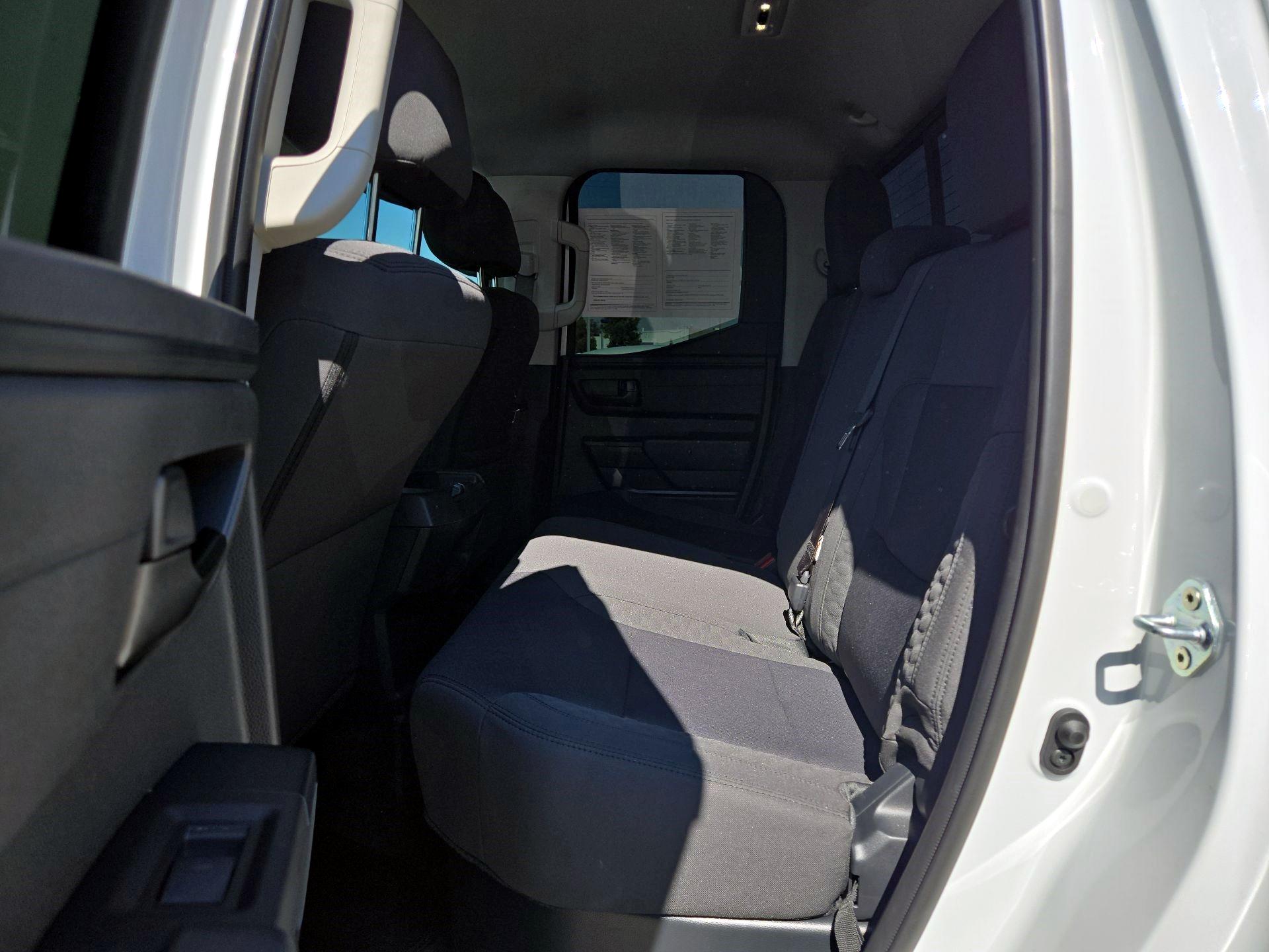 Thumbnail: 2024 Toyota Tundra - 18