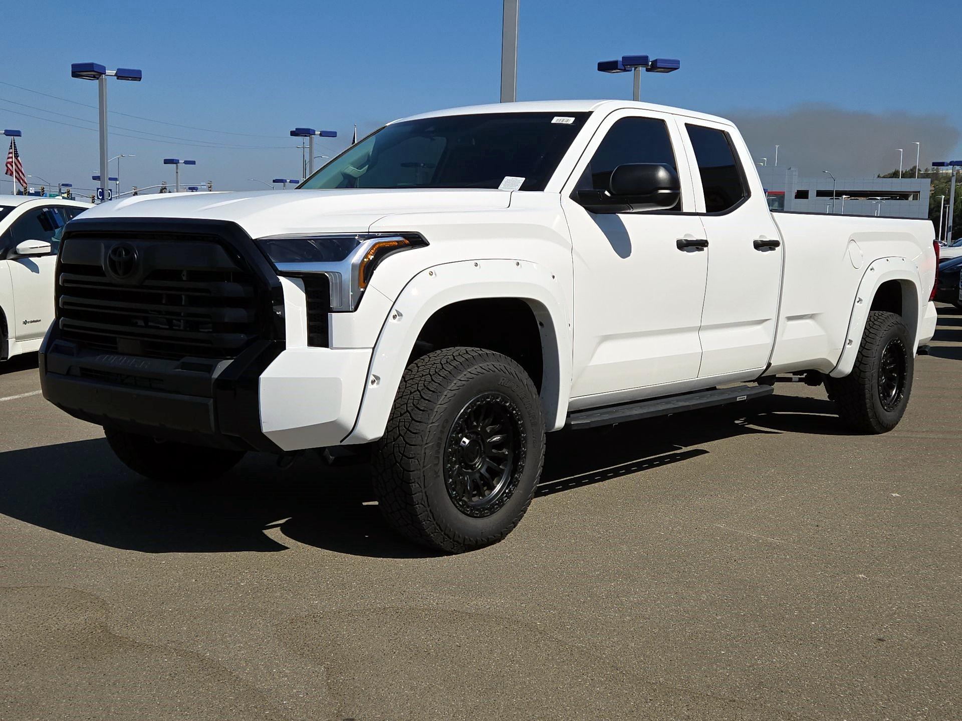 Thumbnail: 2024 Toyota Tundra - 3