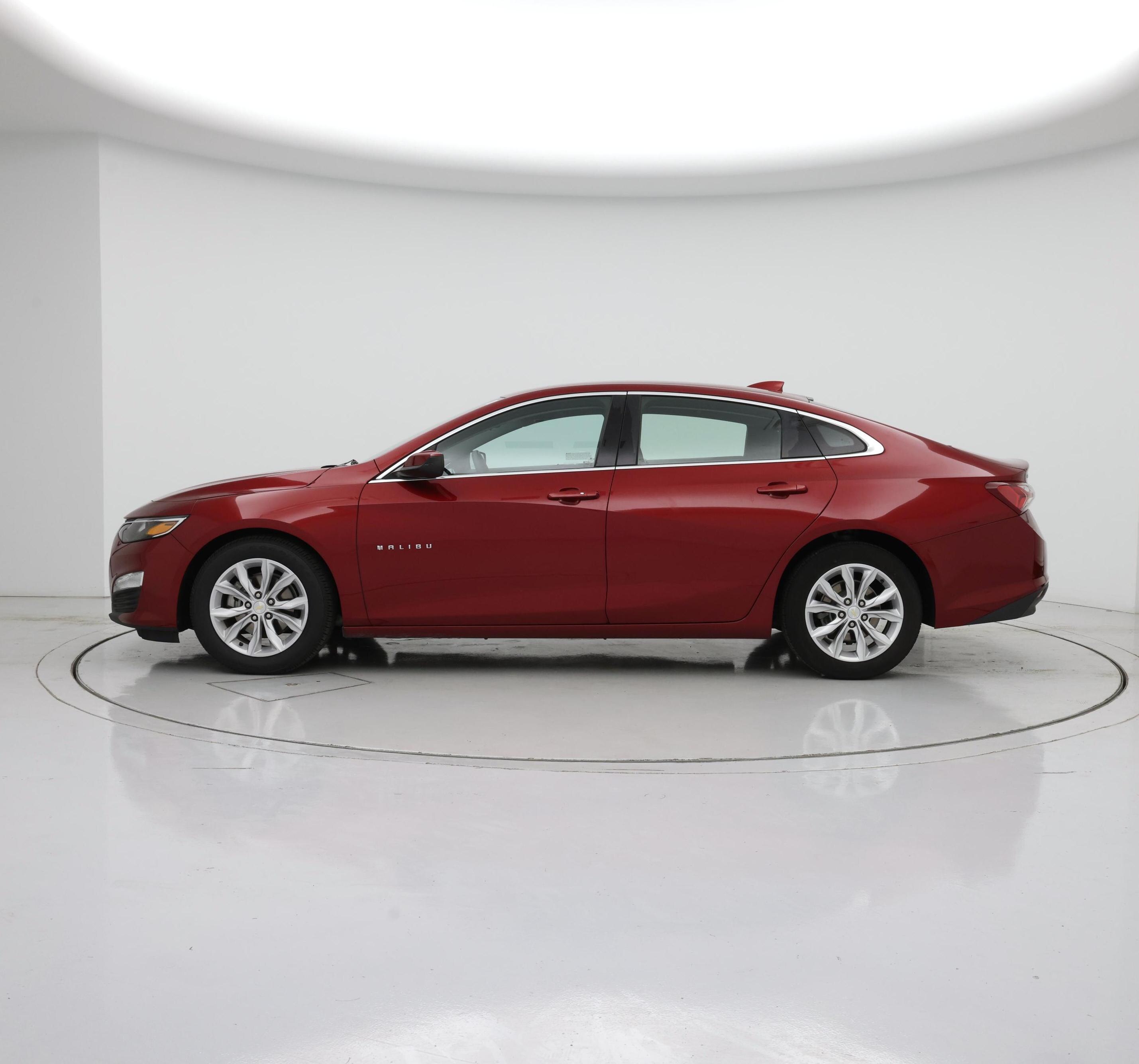 Thumbnail: 2021 Chevrolet Malibu - 3