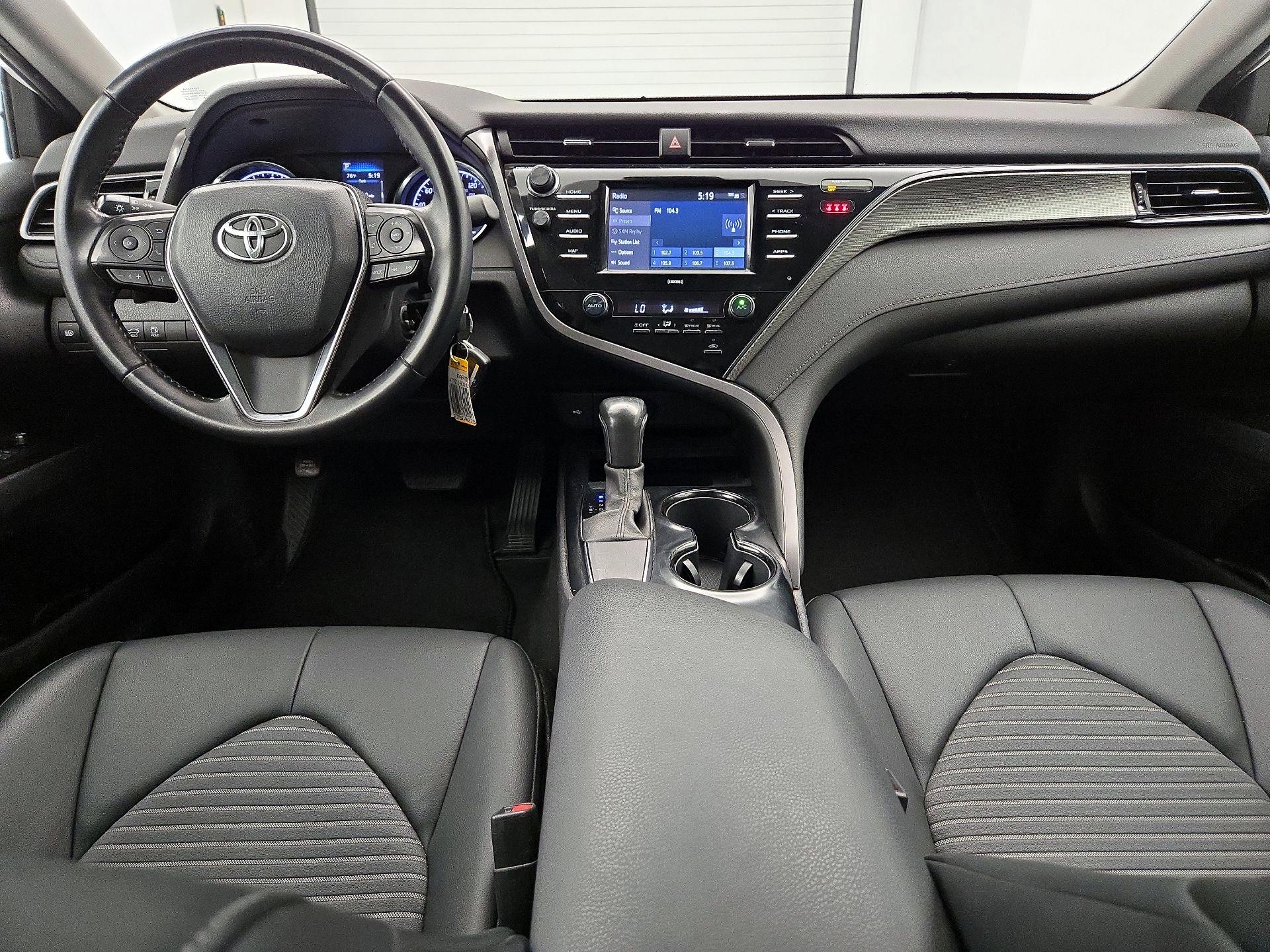 Thumbnail: 2020 Toyota Camry - 9