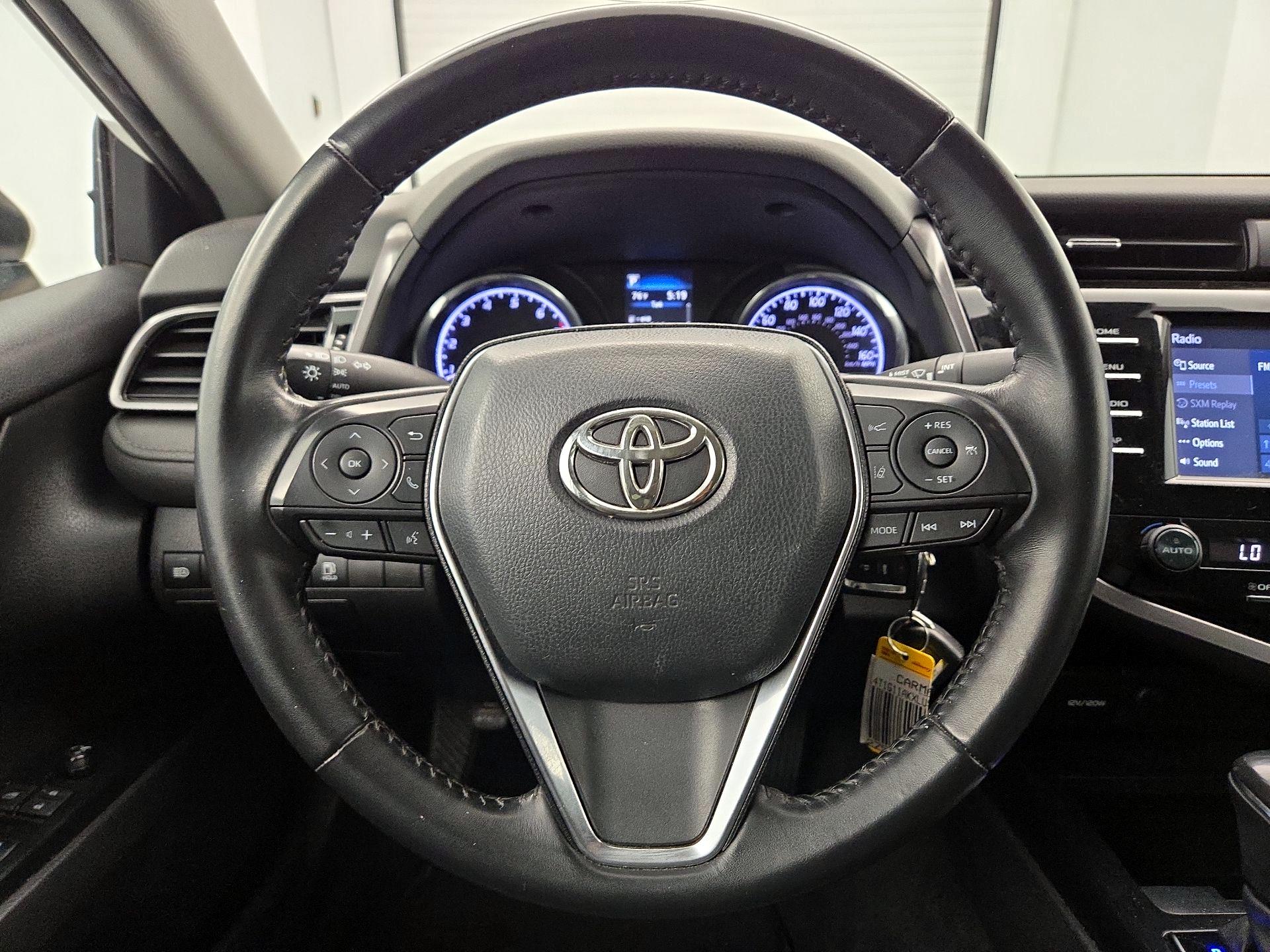 Thumbnail: 2020 Toyota Camry - 10