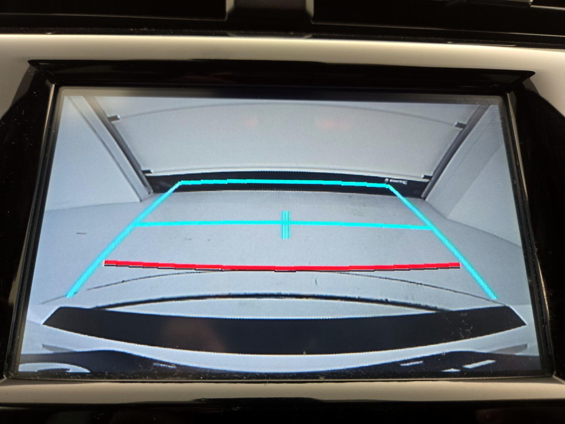Thumbnail: 2020 Toyota Camry - 14