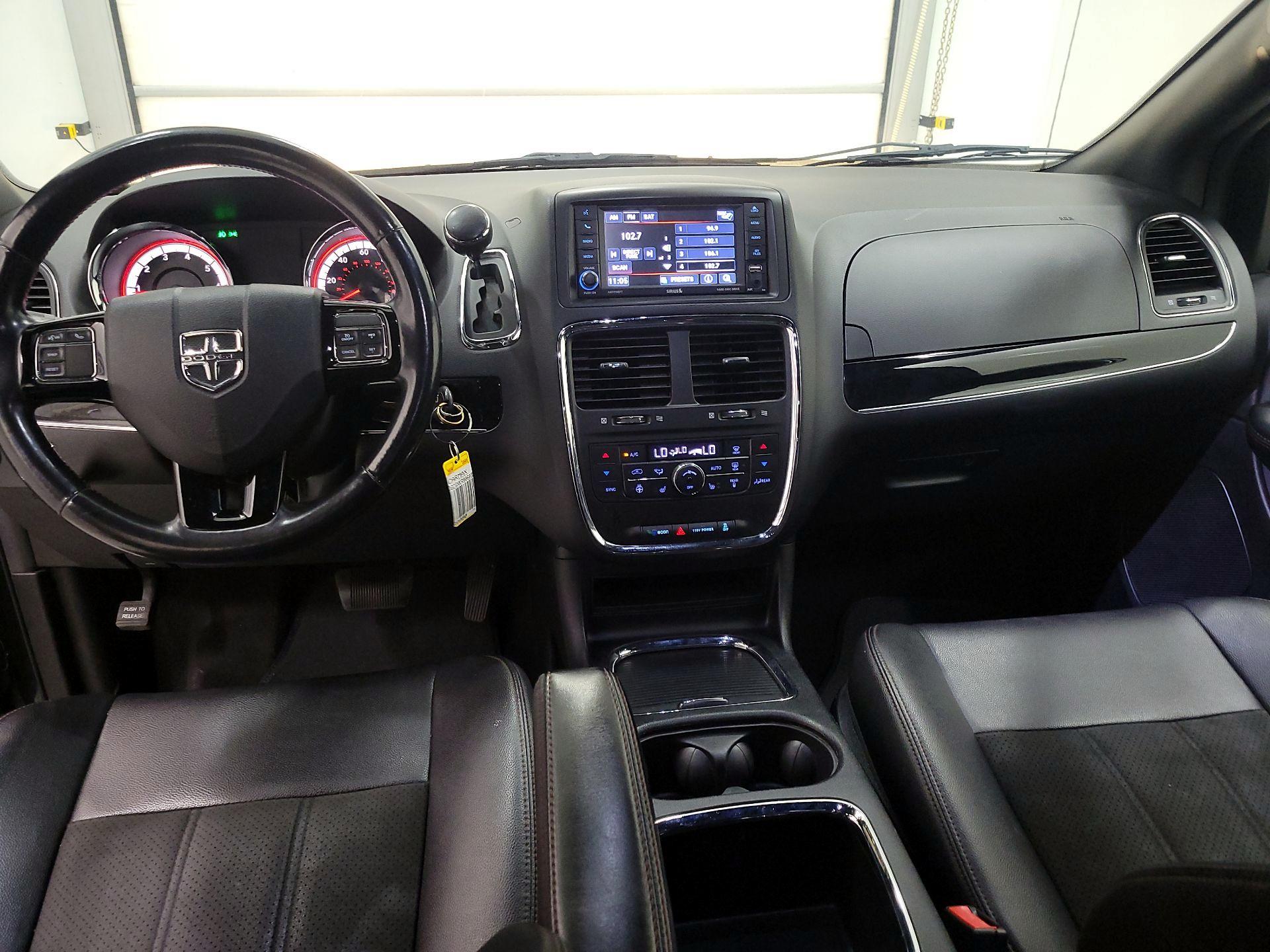 Thumbnail: 2019 Dodge Grand Caravan - 9
