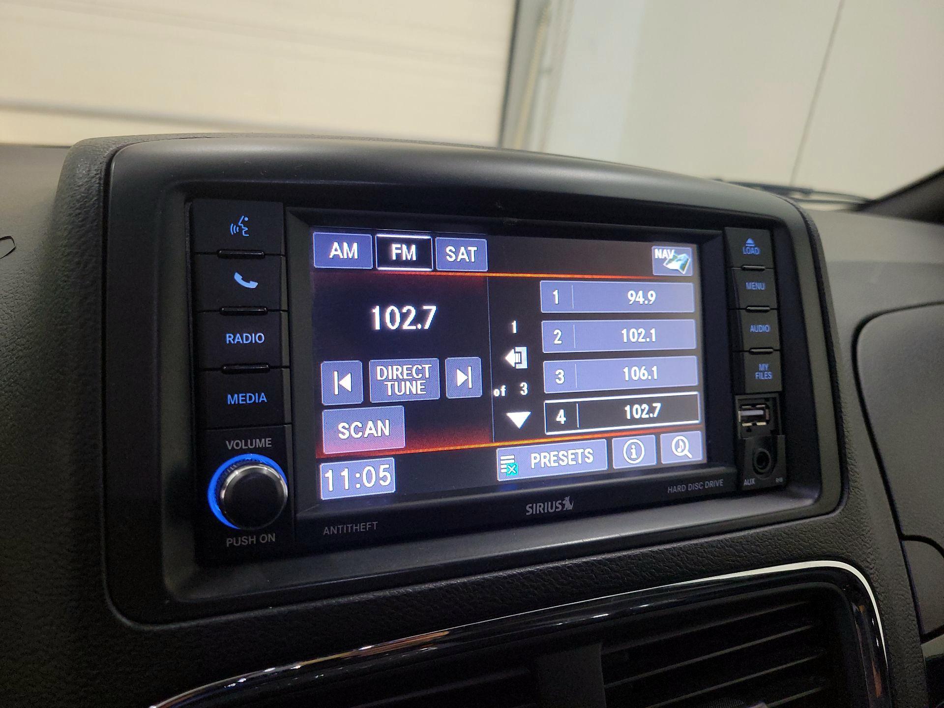 Thumbnail: 2019 Dodge Grand Caravan - 15