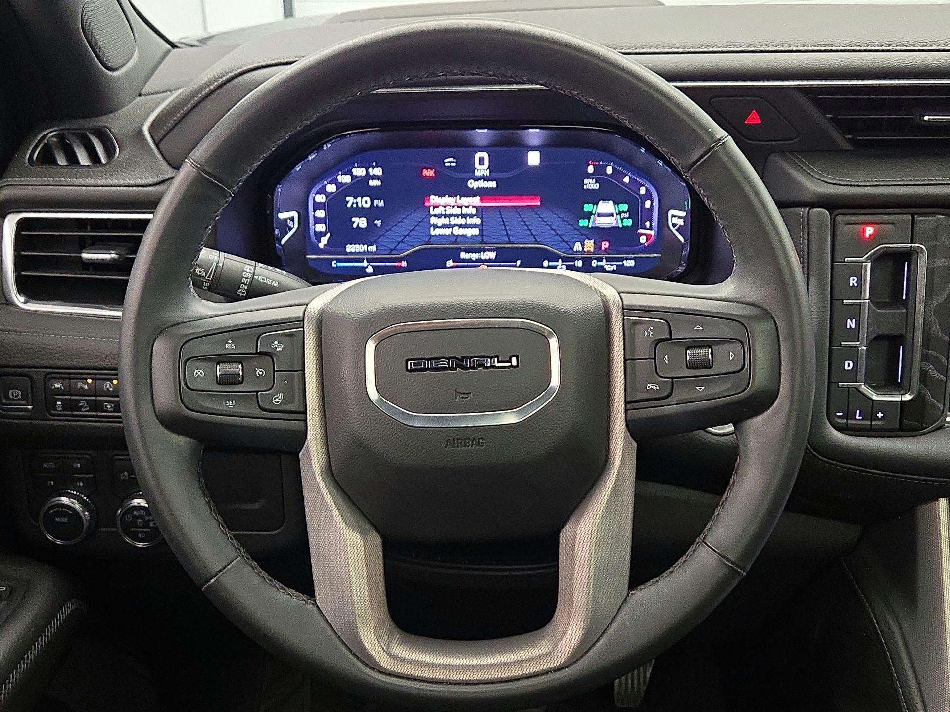 Thumbnail: 2023 GMC Yukon XL - 10