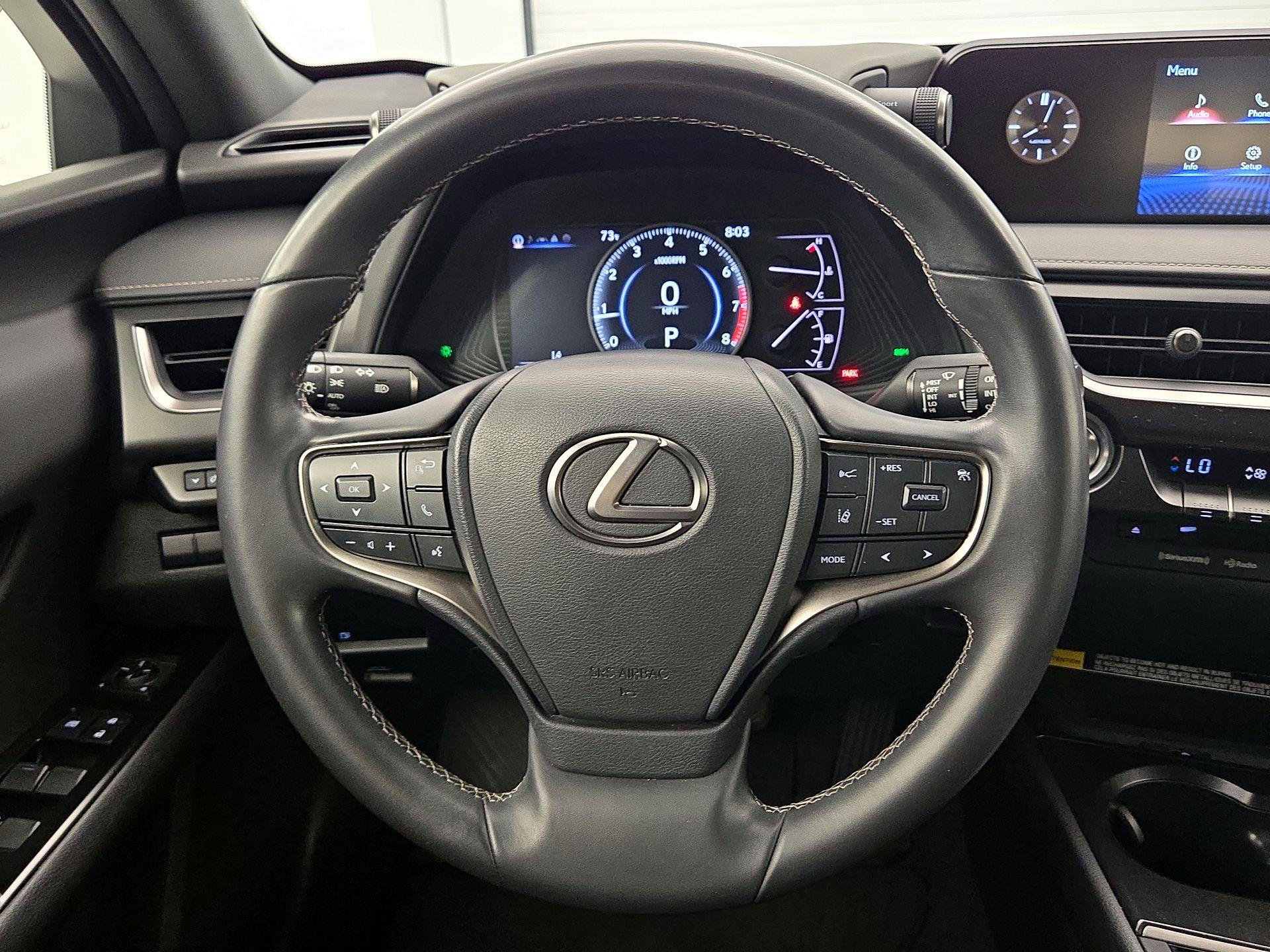 Thumbnail: 2021 Lexus UX - 10