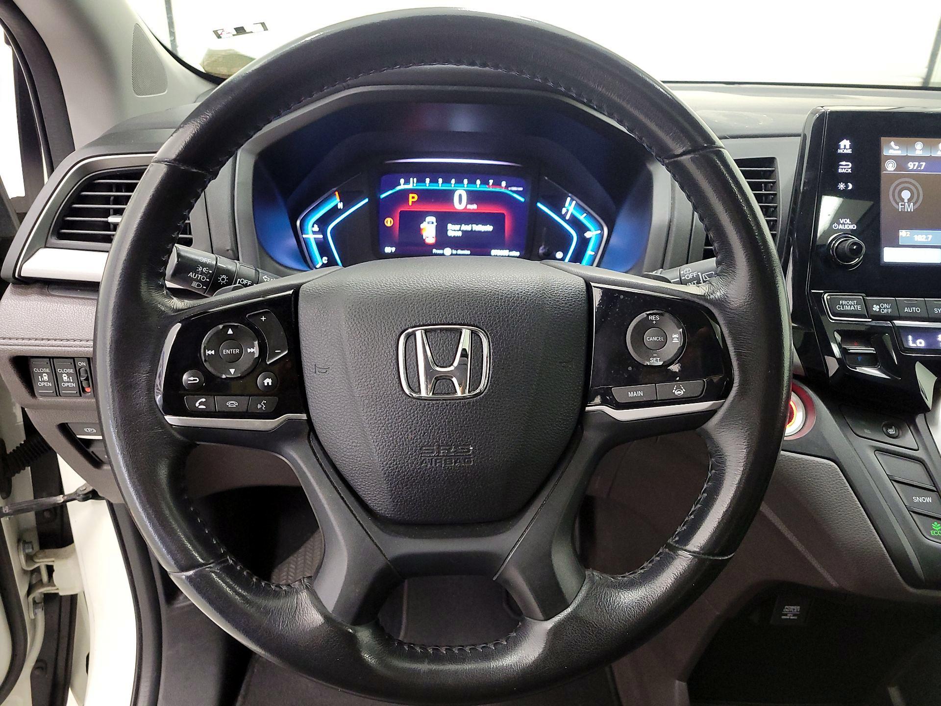 Thumbnail: 2019 Honda Odyssey - 10
