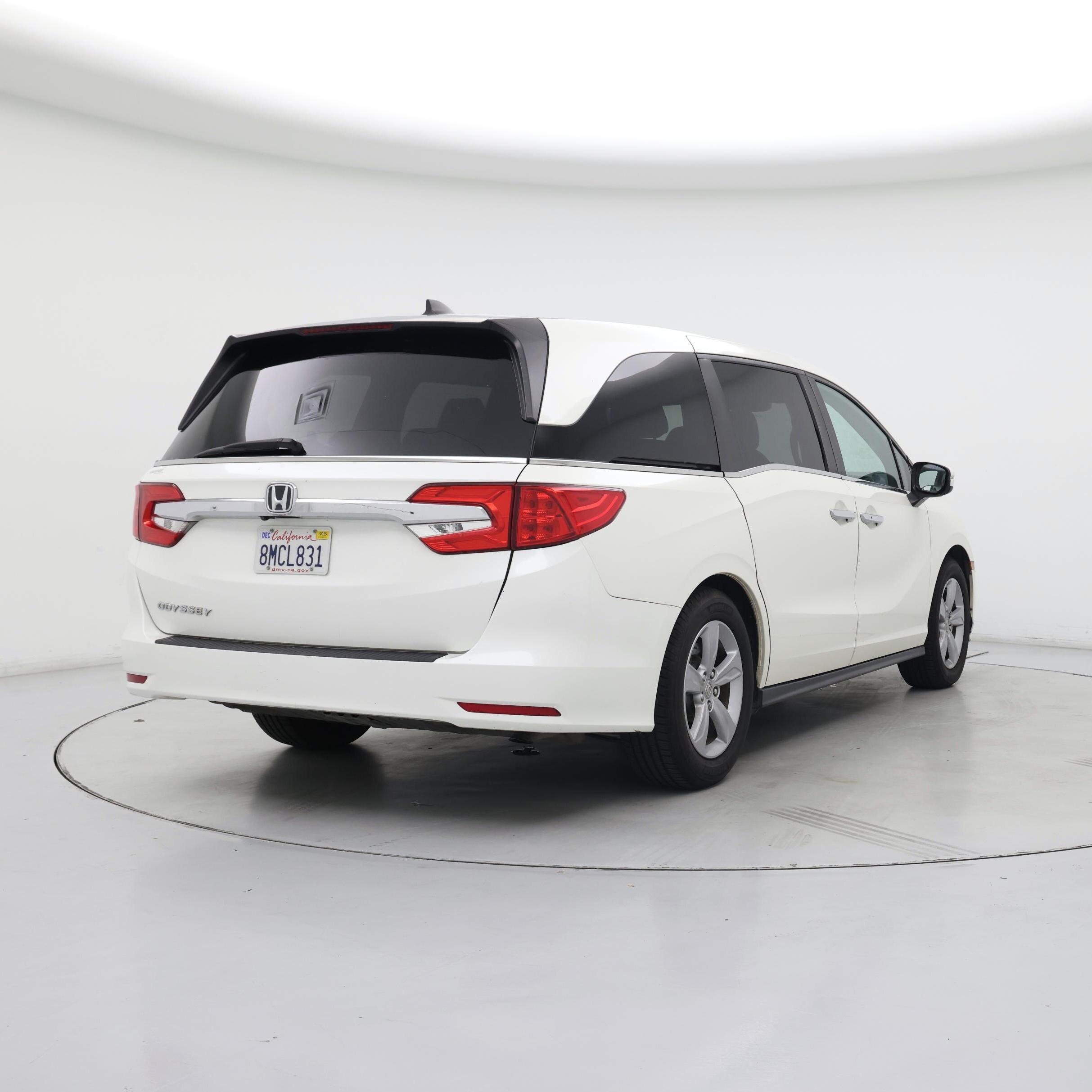 Thumbnail: 2019 Honda Odyssey - 8