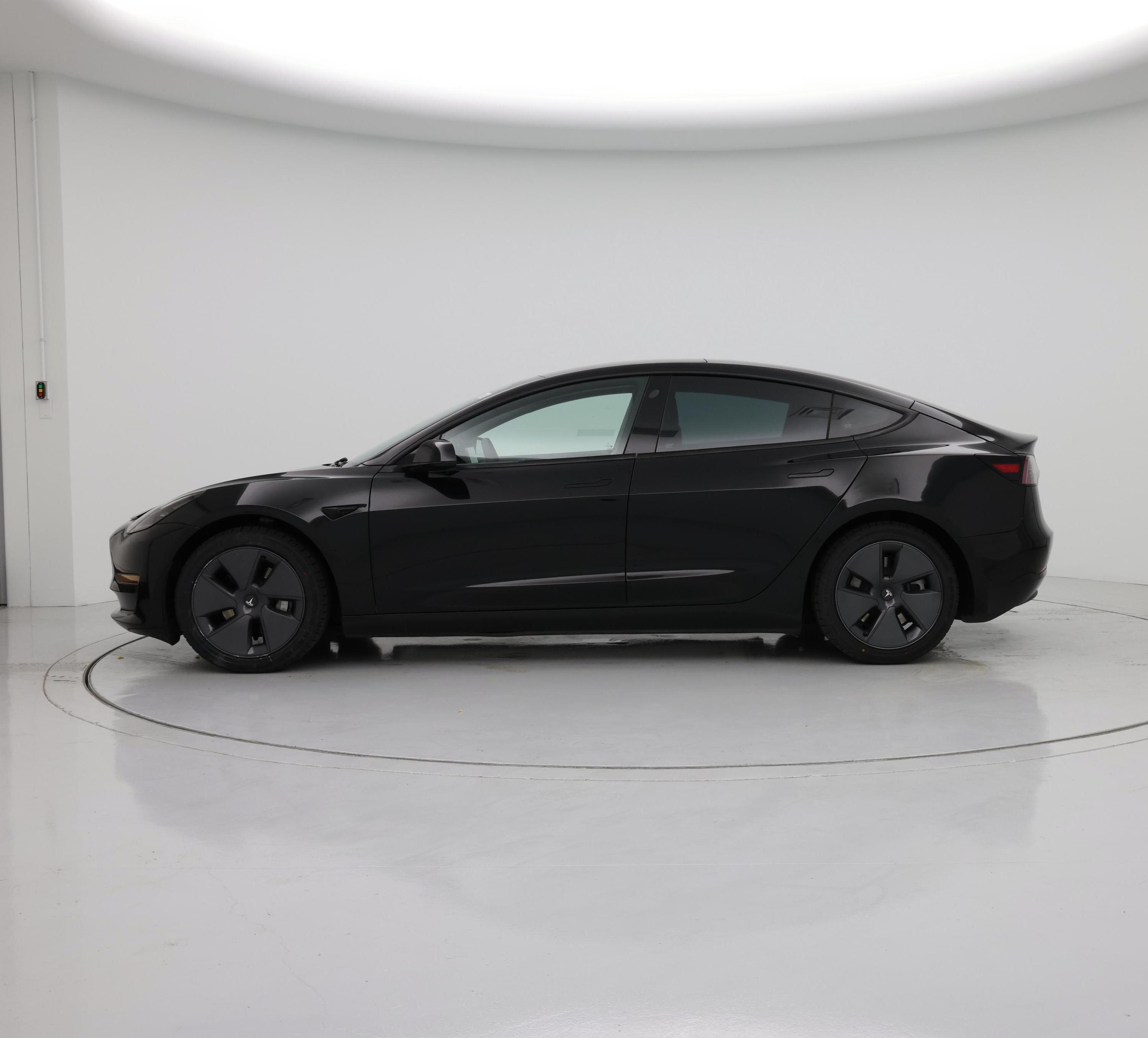 Thumbnail: 2021 Tesla Model 3 - 3