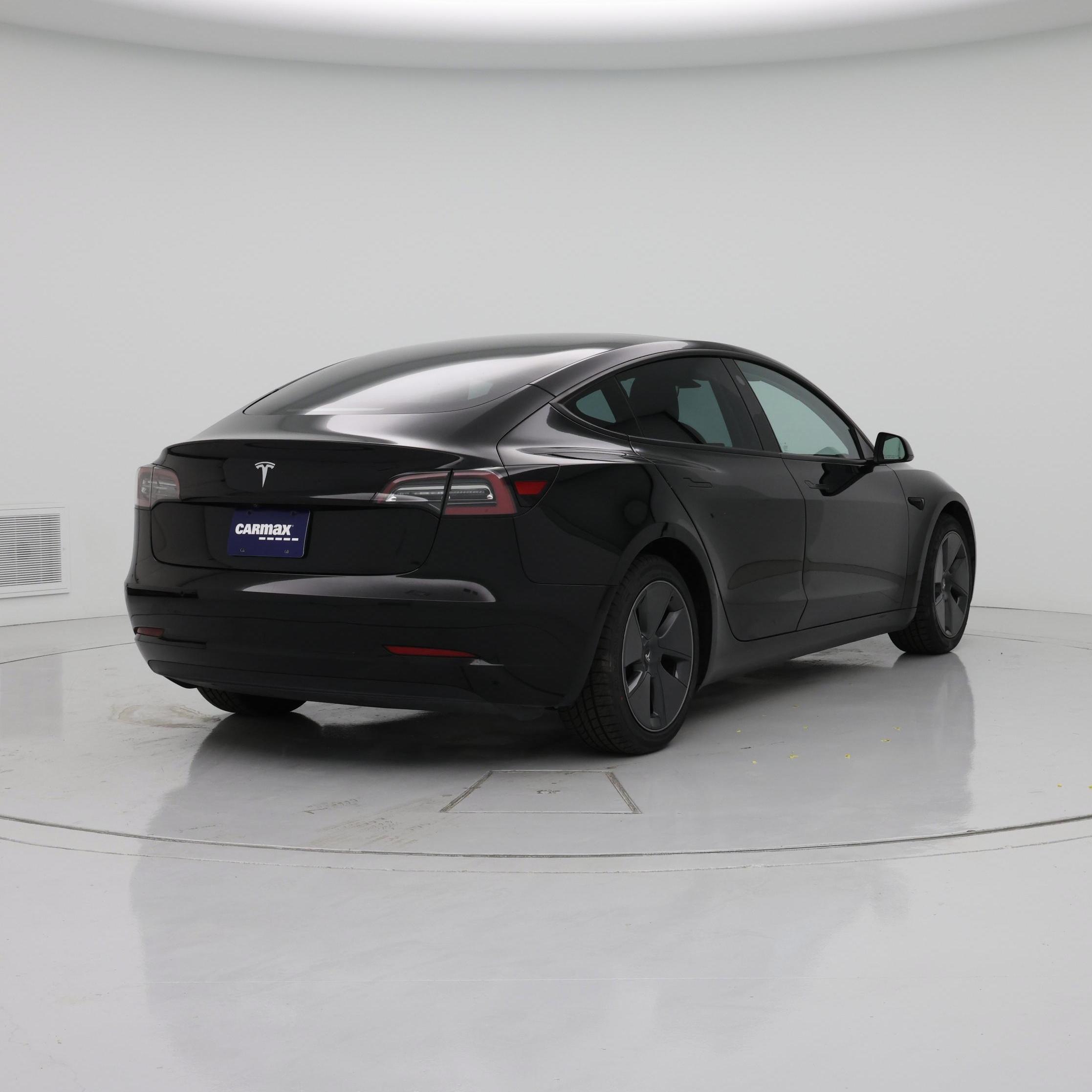 Thumbnail: 2021 Tesla Model 3 - 8