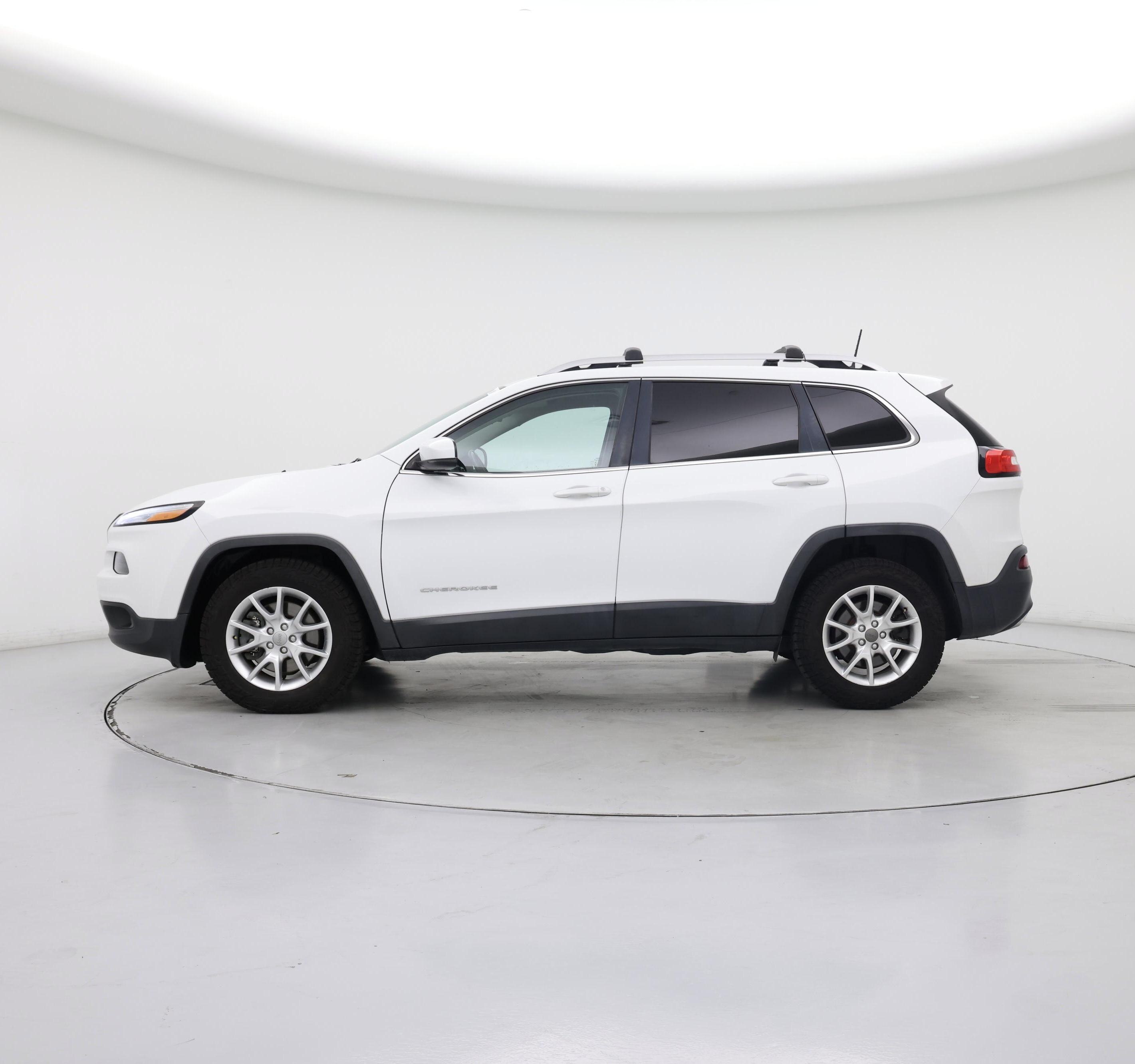 Thumbnail: 2016 Jeep Cherokee - 3
