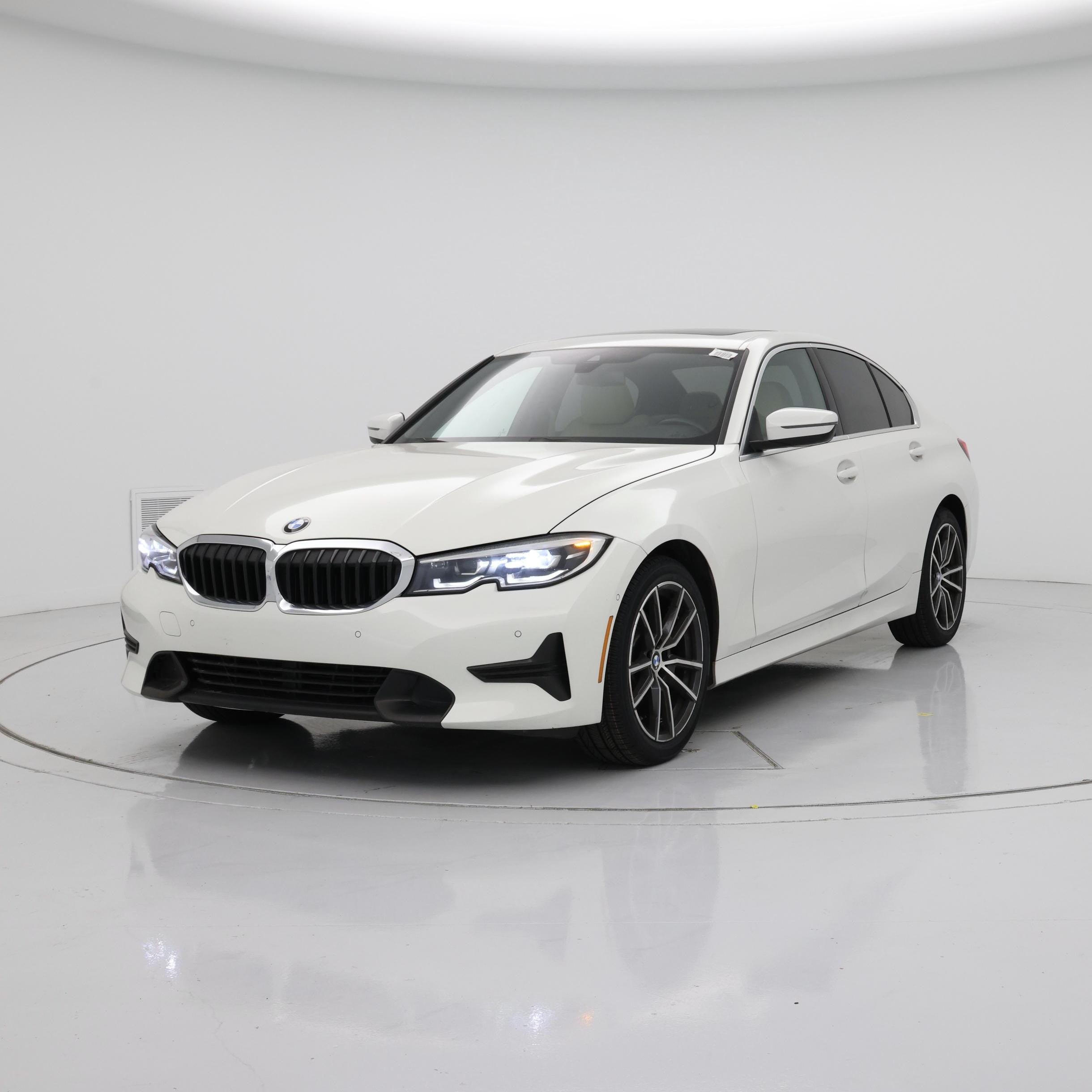 Thumbnail: 2020 BMW 3 Series - 4