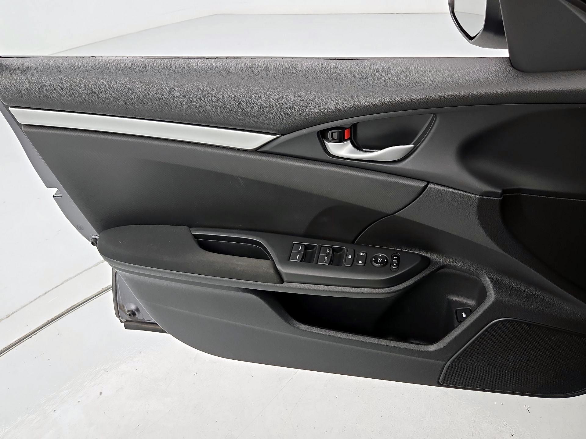 Thumbnail: 2019 Honda Civic - 12