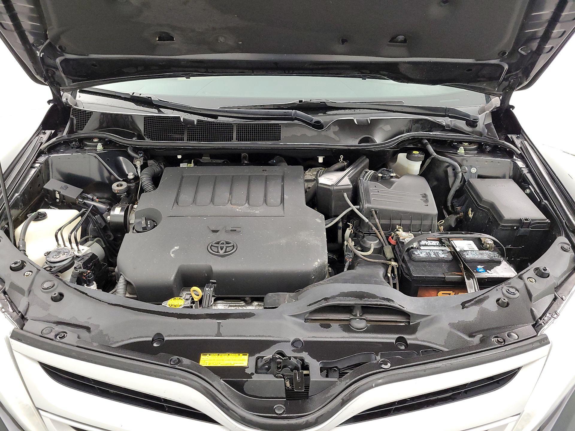 Thumbnail: 2013 Toyota Venza - 20