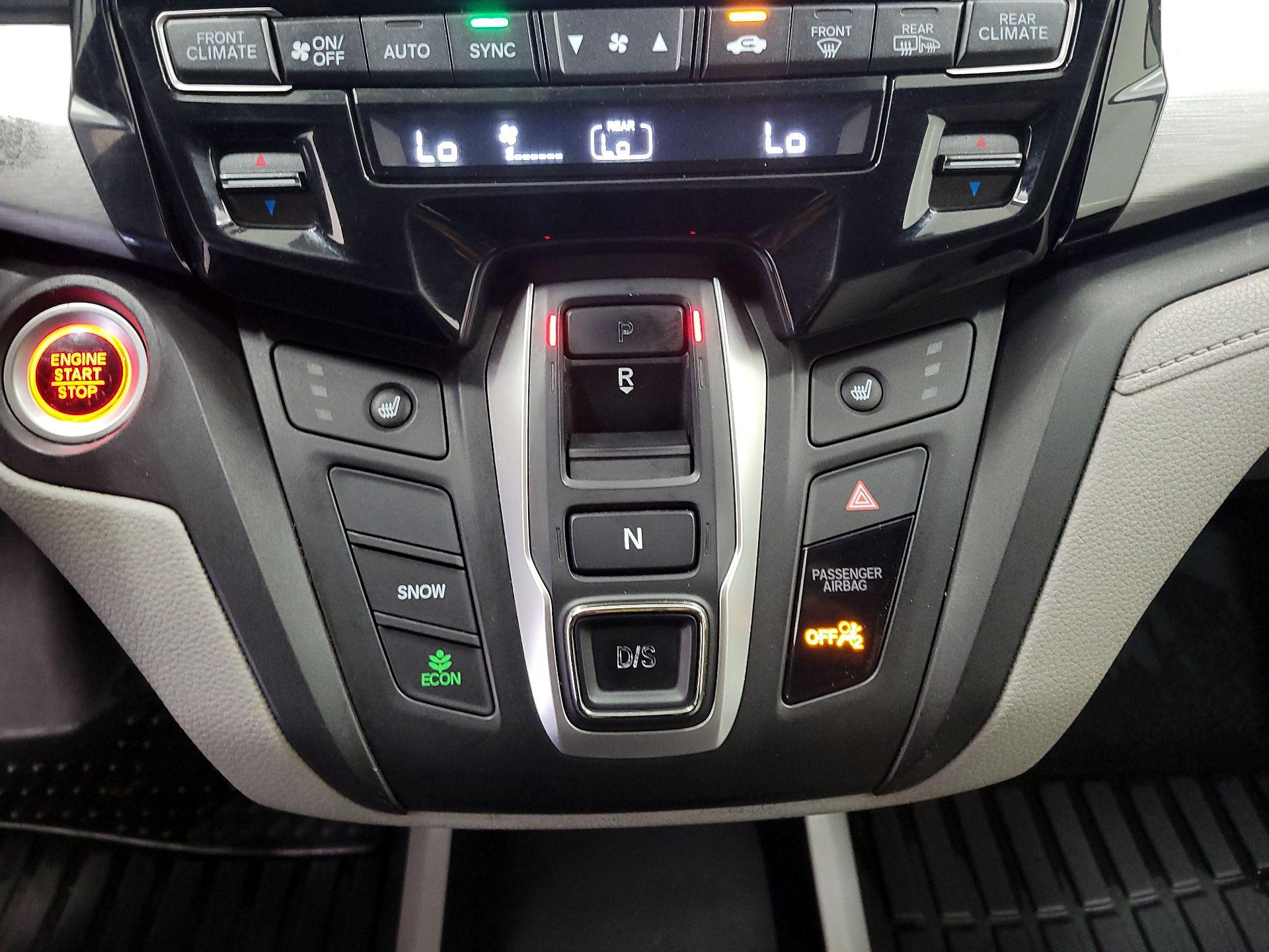 Thumbnail: 2019 Honda Odyssey - 17