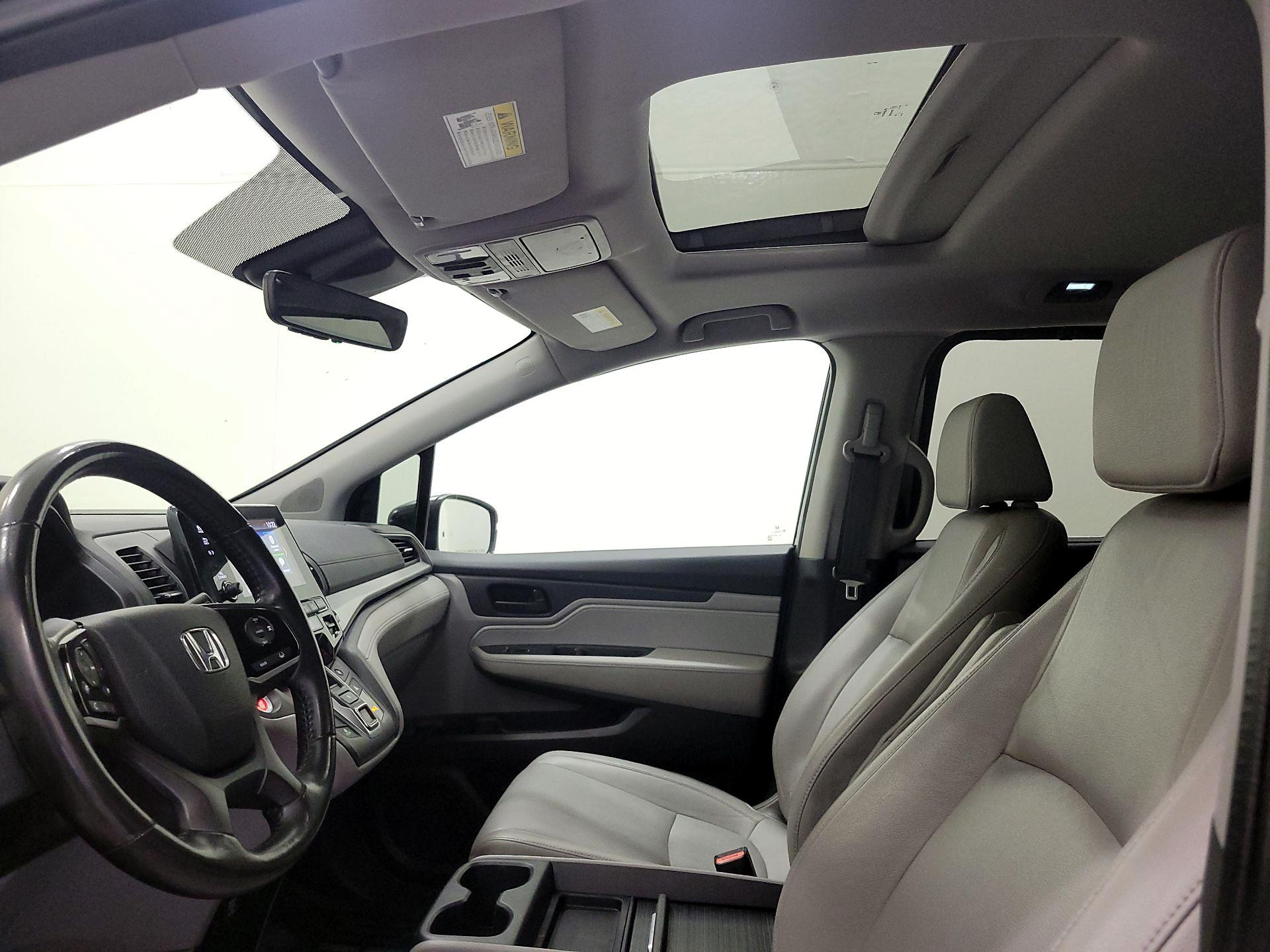 Thumbnail: 2019 Honda Odyssey - 18