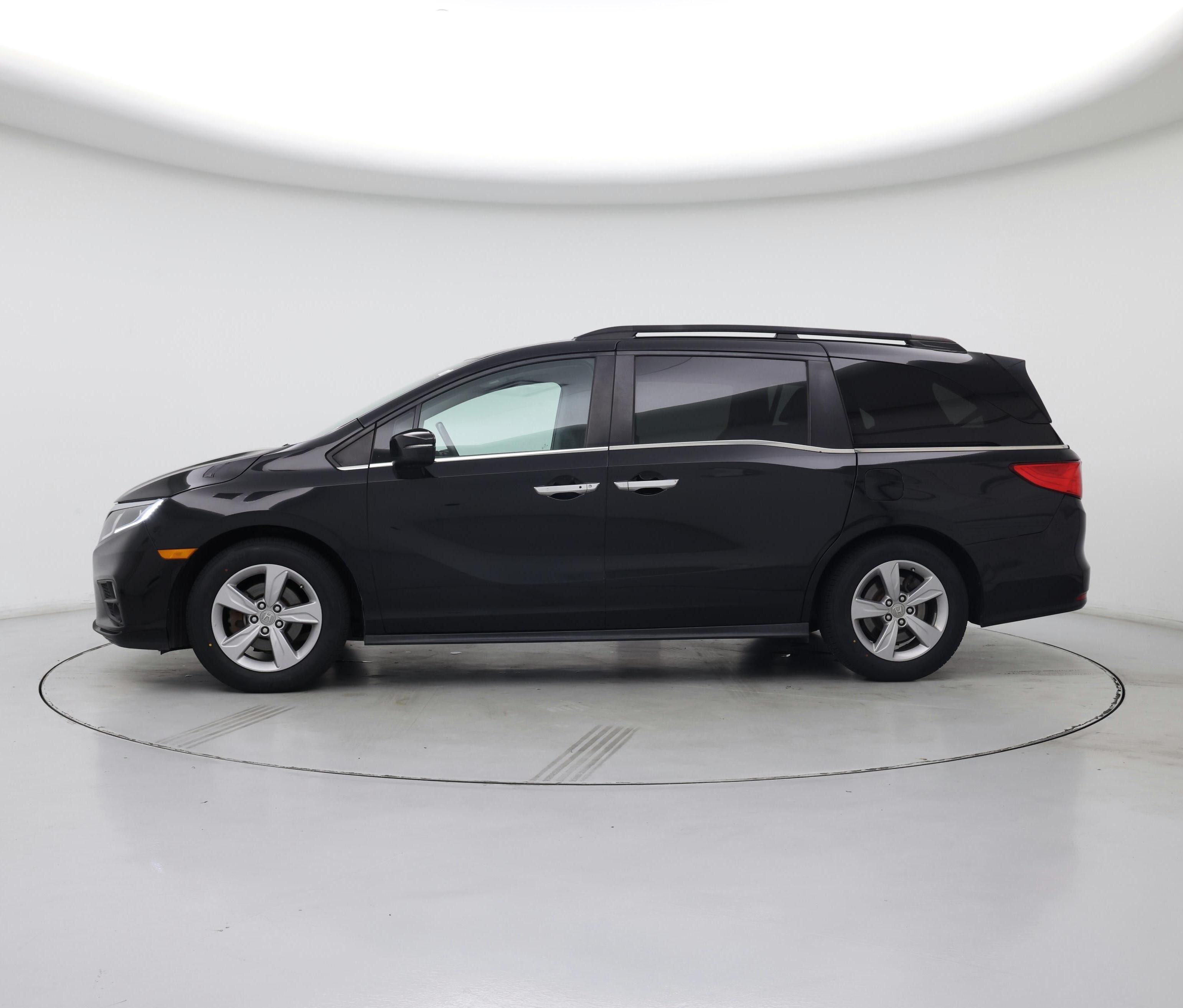 Thumbnail: 2019 Honda Odyssey - 3