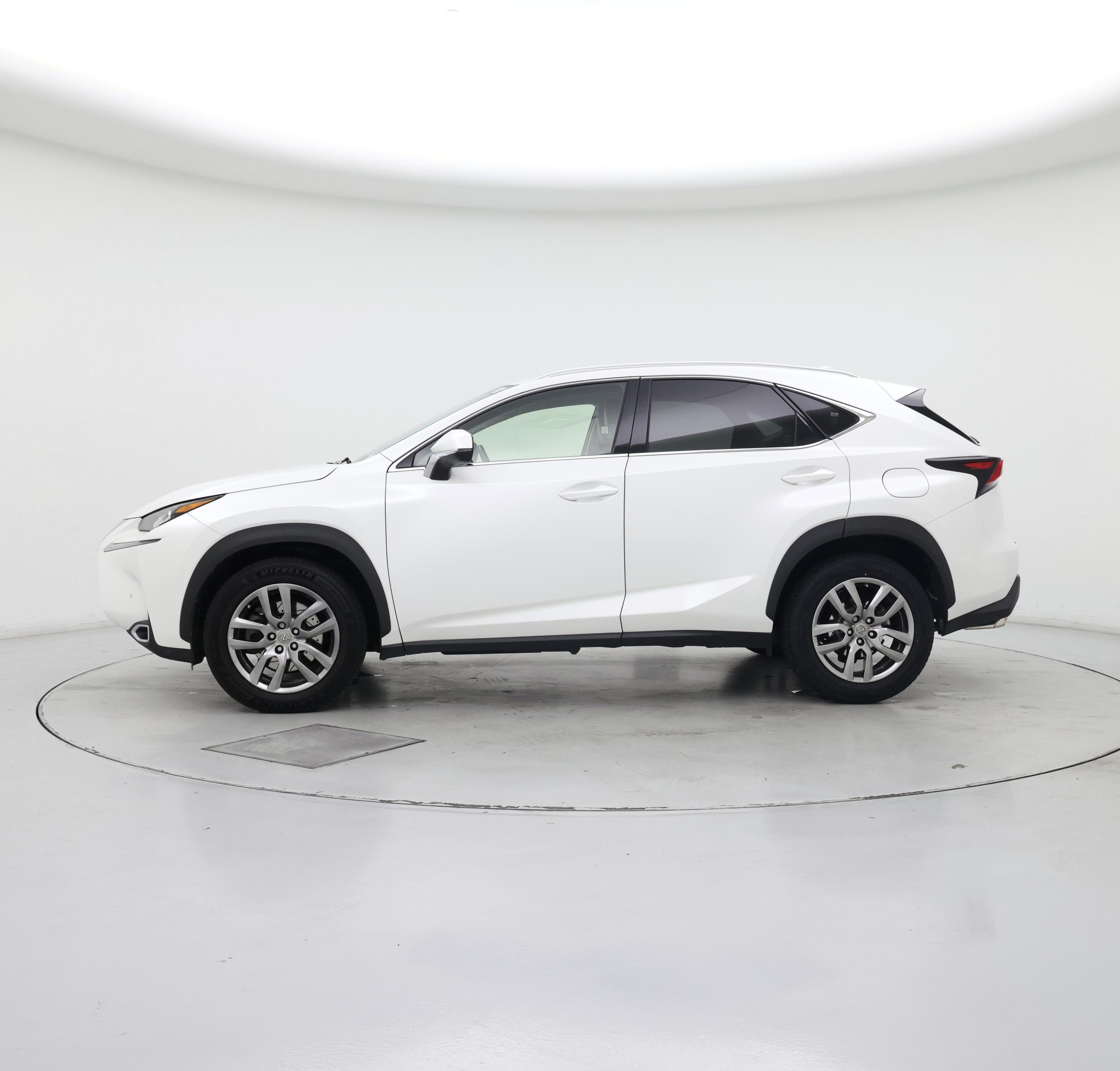 Thumbnail: 2015 Lexus NX - 3