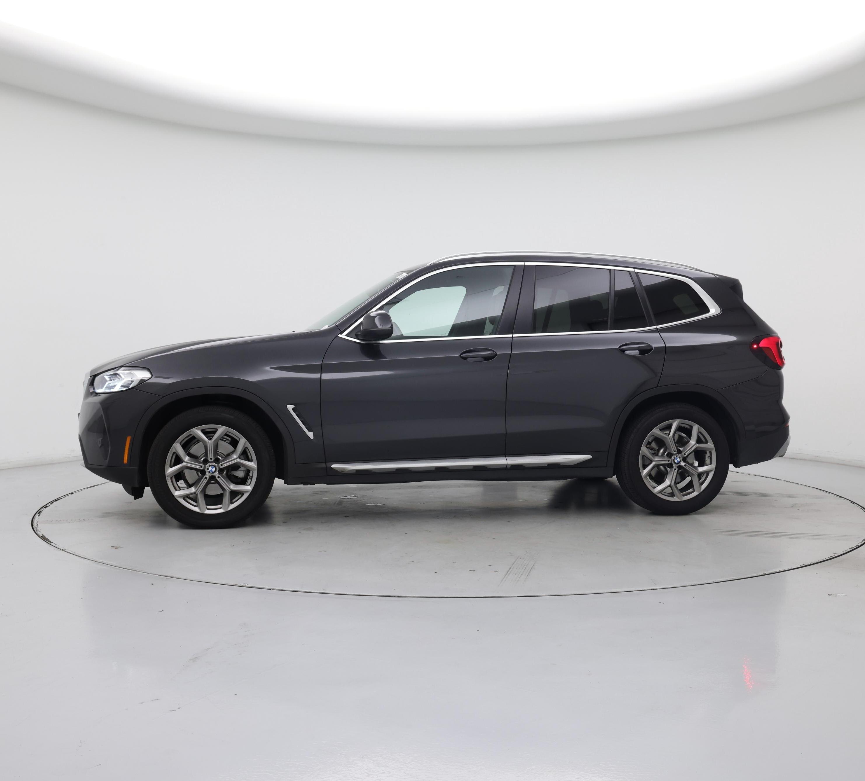 Thumbnail: 2022 BMW X3 - 3