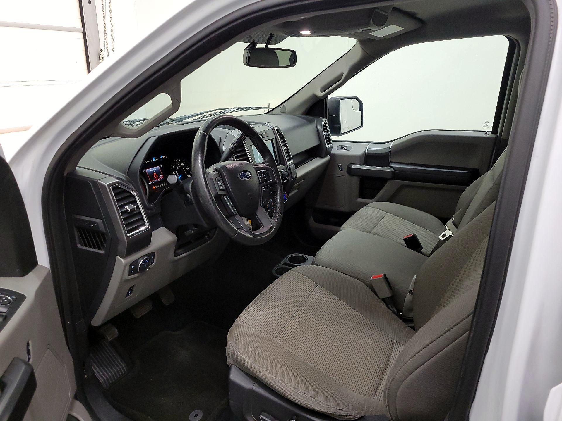 Thumbnail: 2016 Ford F-150 - 11