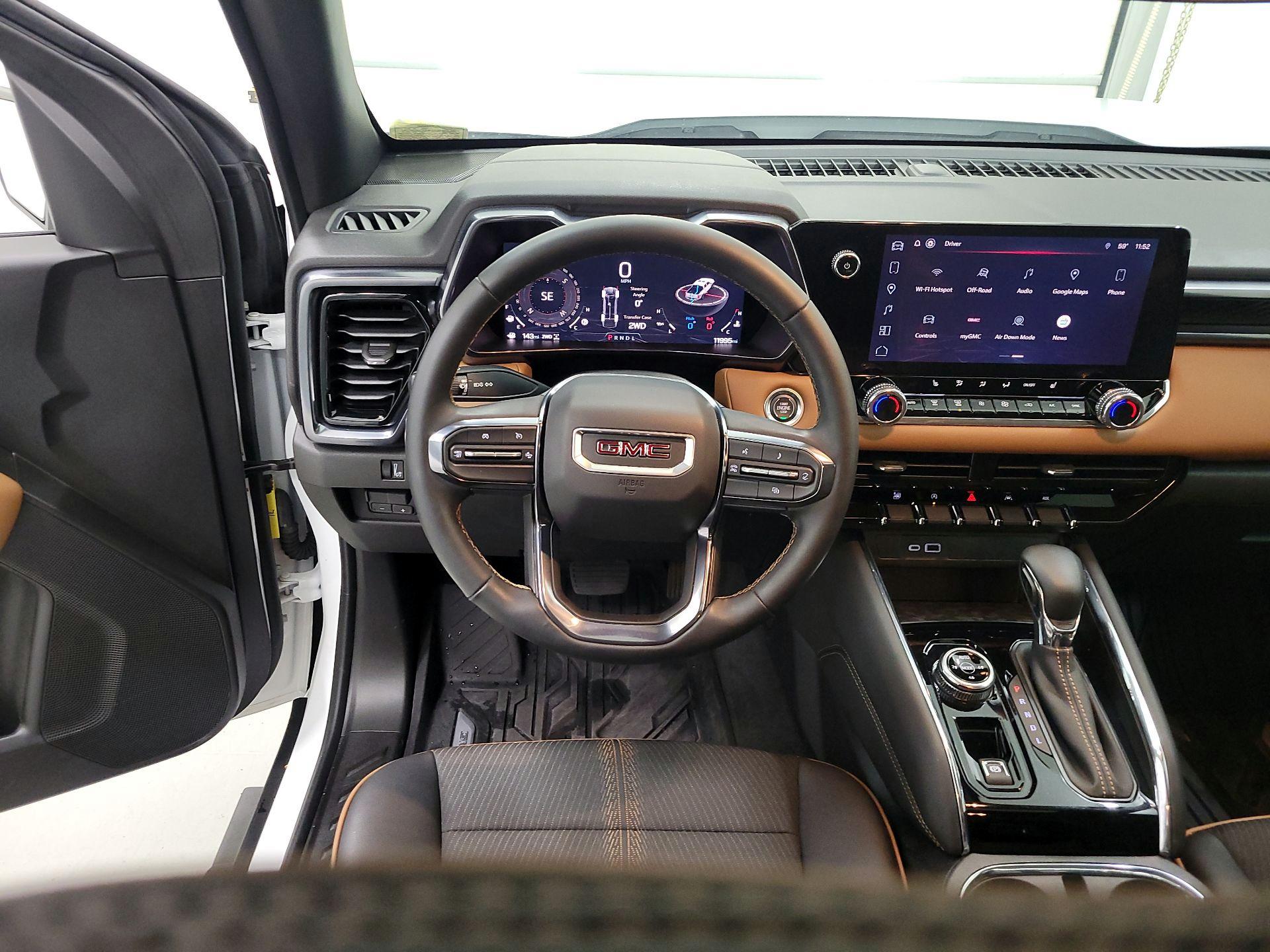 Thumbnail: 2024 GMC Canyon - 10