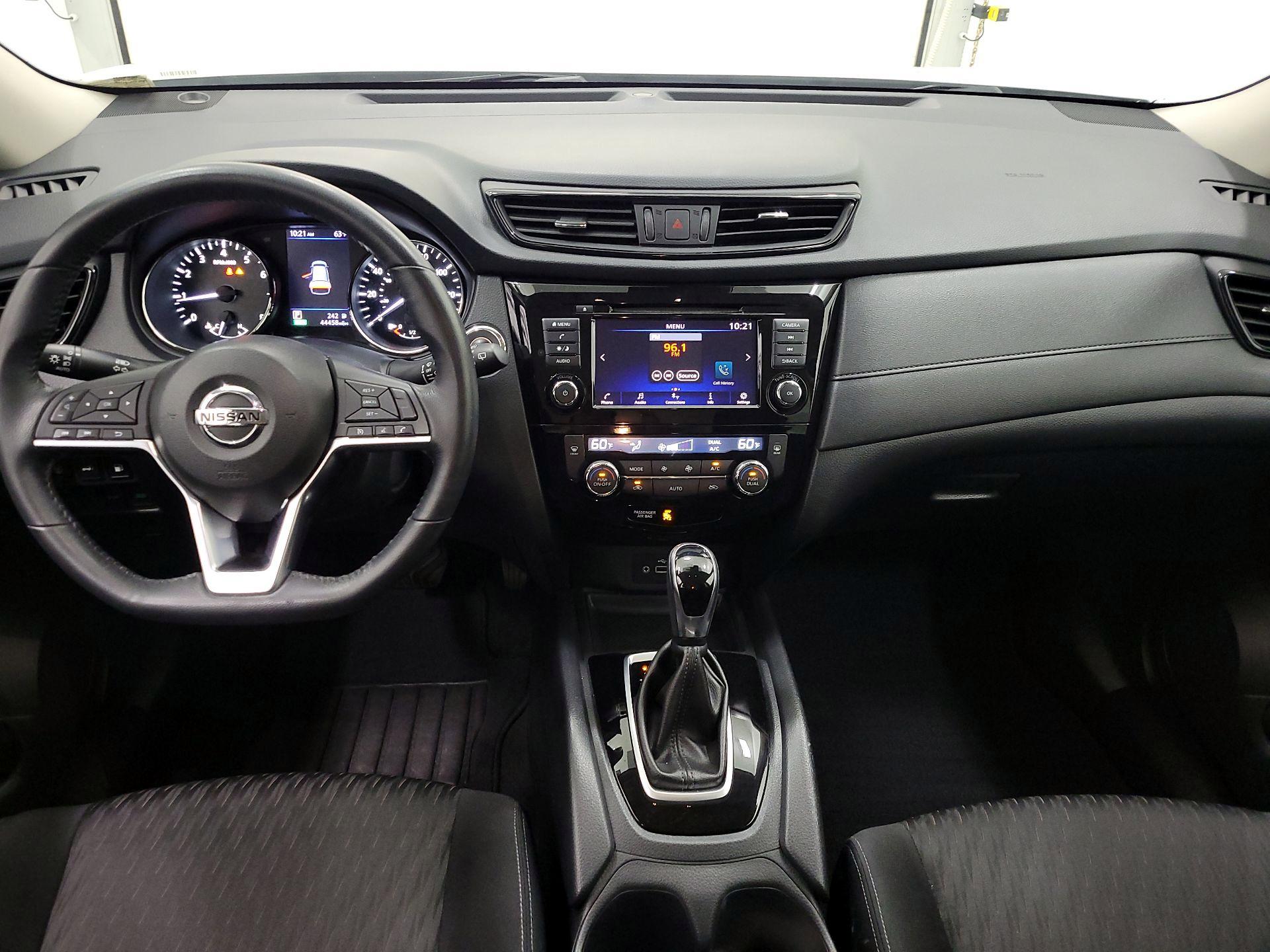 Thumbnail: 2019 Nissan Rogue - 9