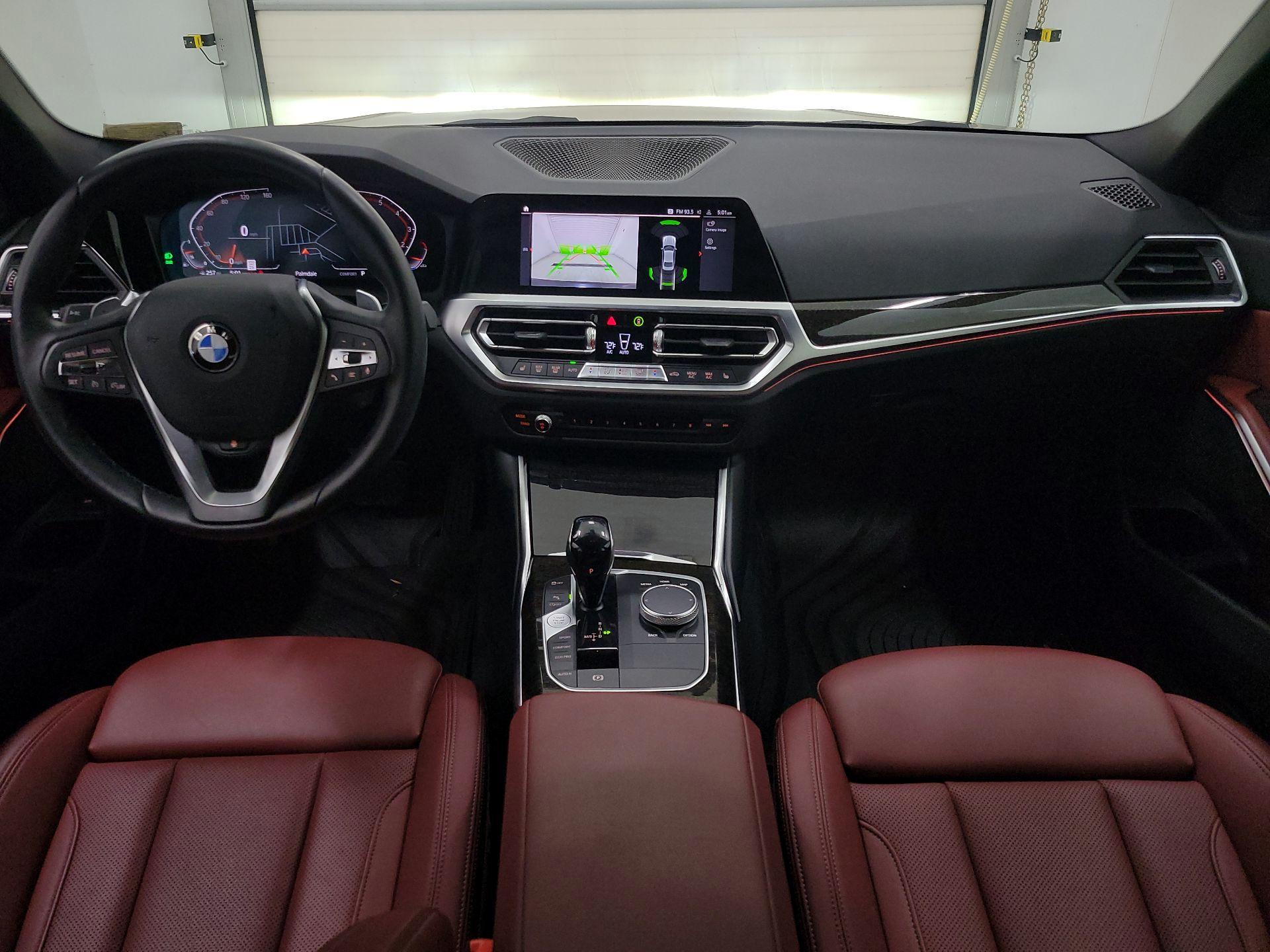Thumbnail: 2022 BMW 3 Series - 9