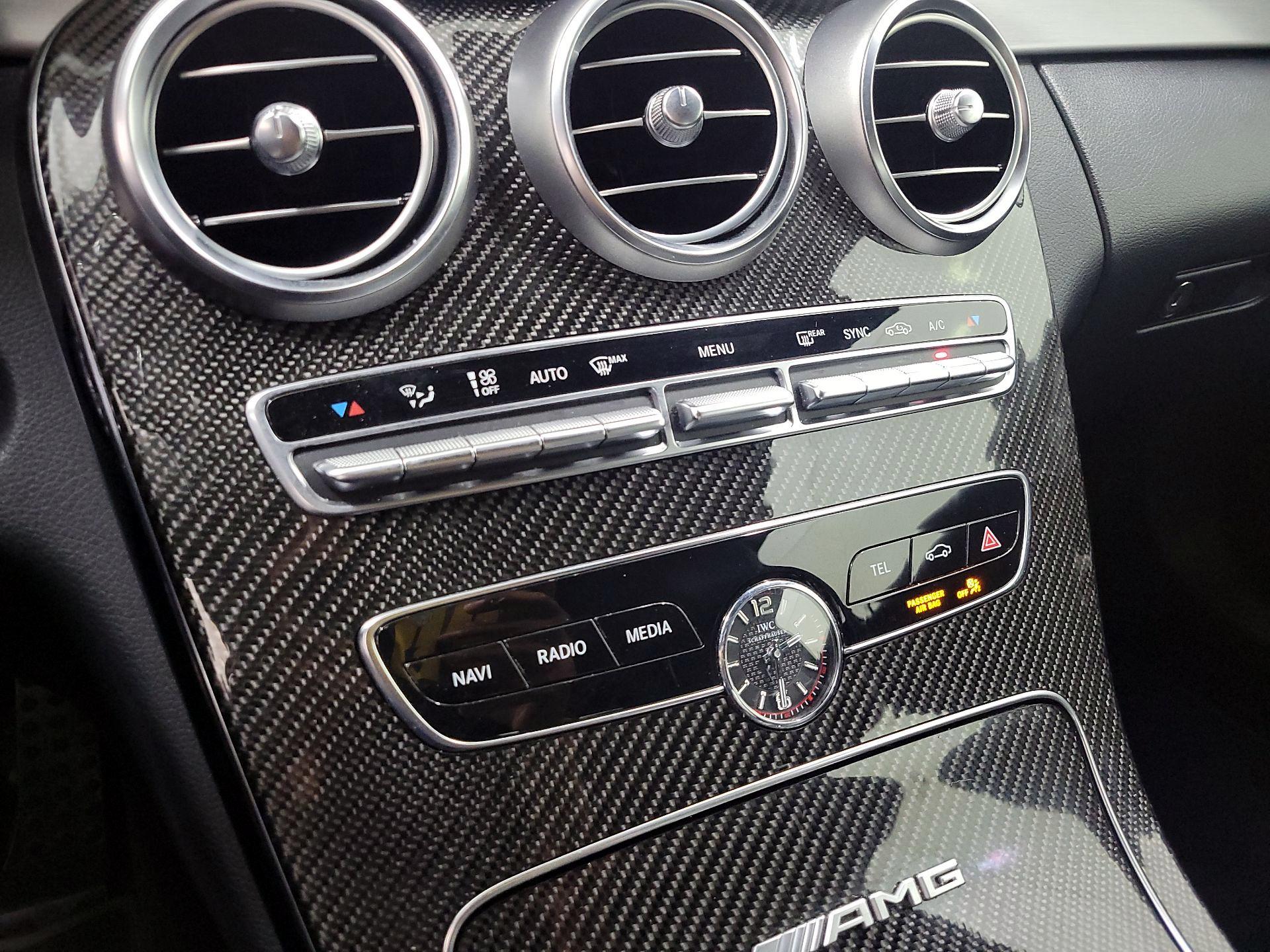 Thumbnail: 2020 Mercedes-Benz C-Class - 17