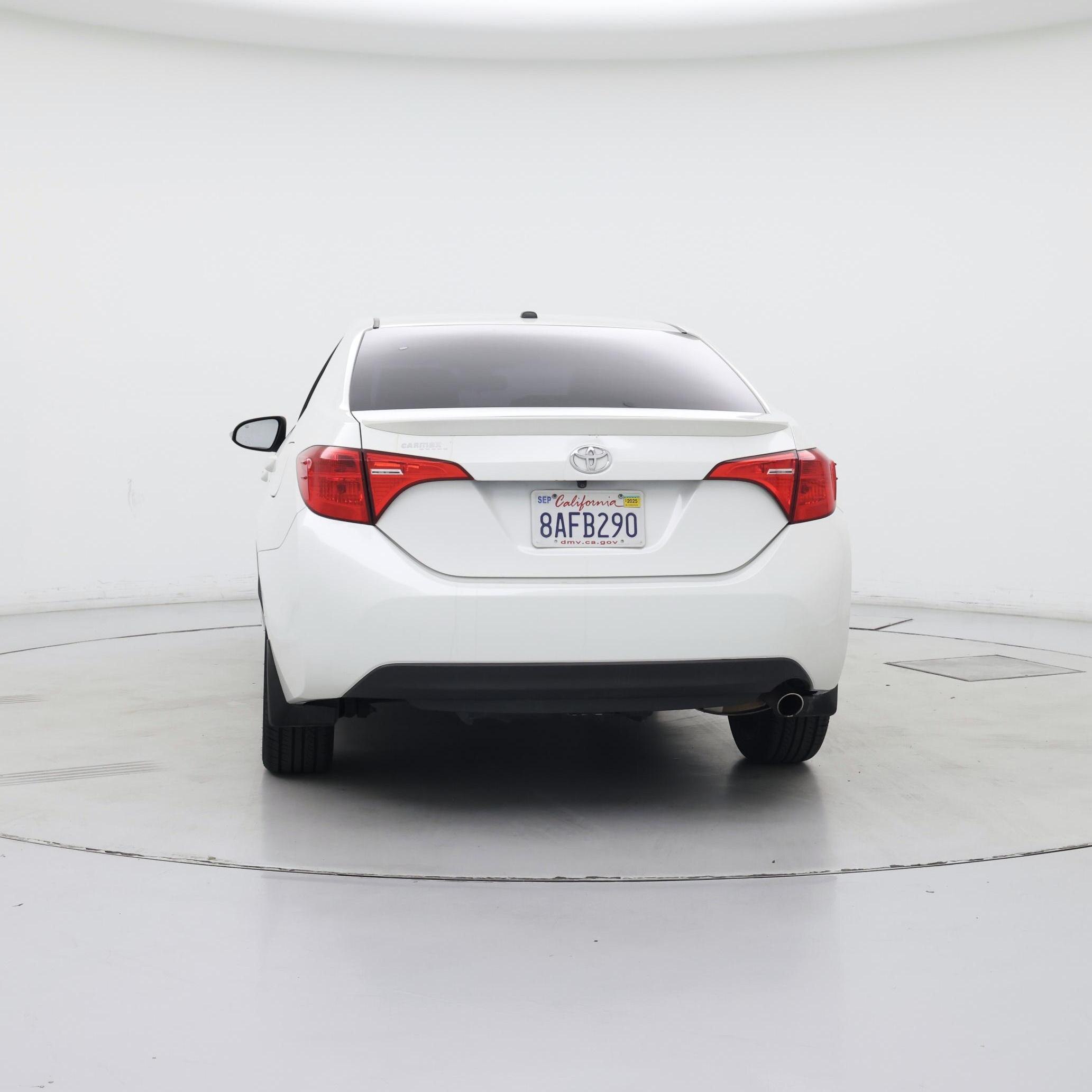 Thumbnail: 2017 Toyota Corolla - 6