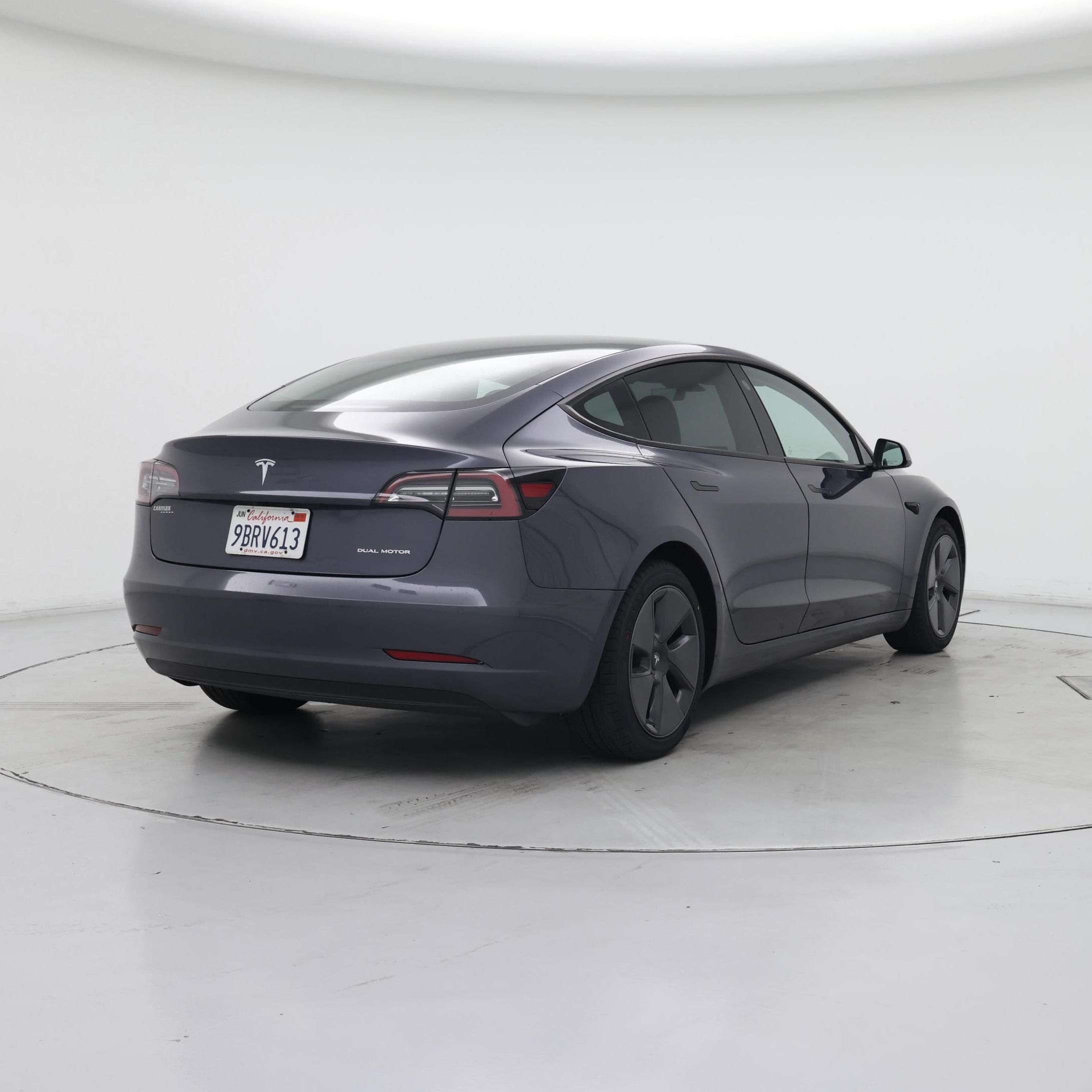 Thumbnail: 2022 Tesla Model 3 - 8