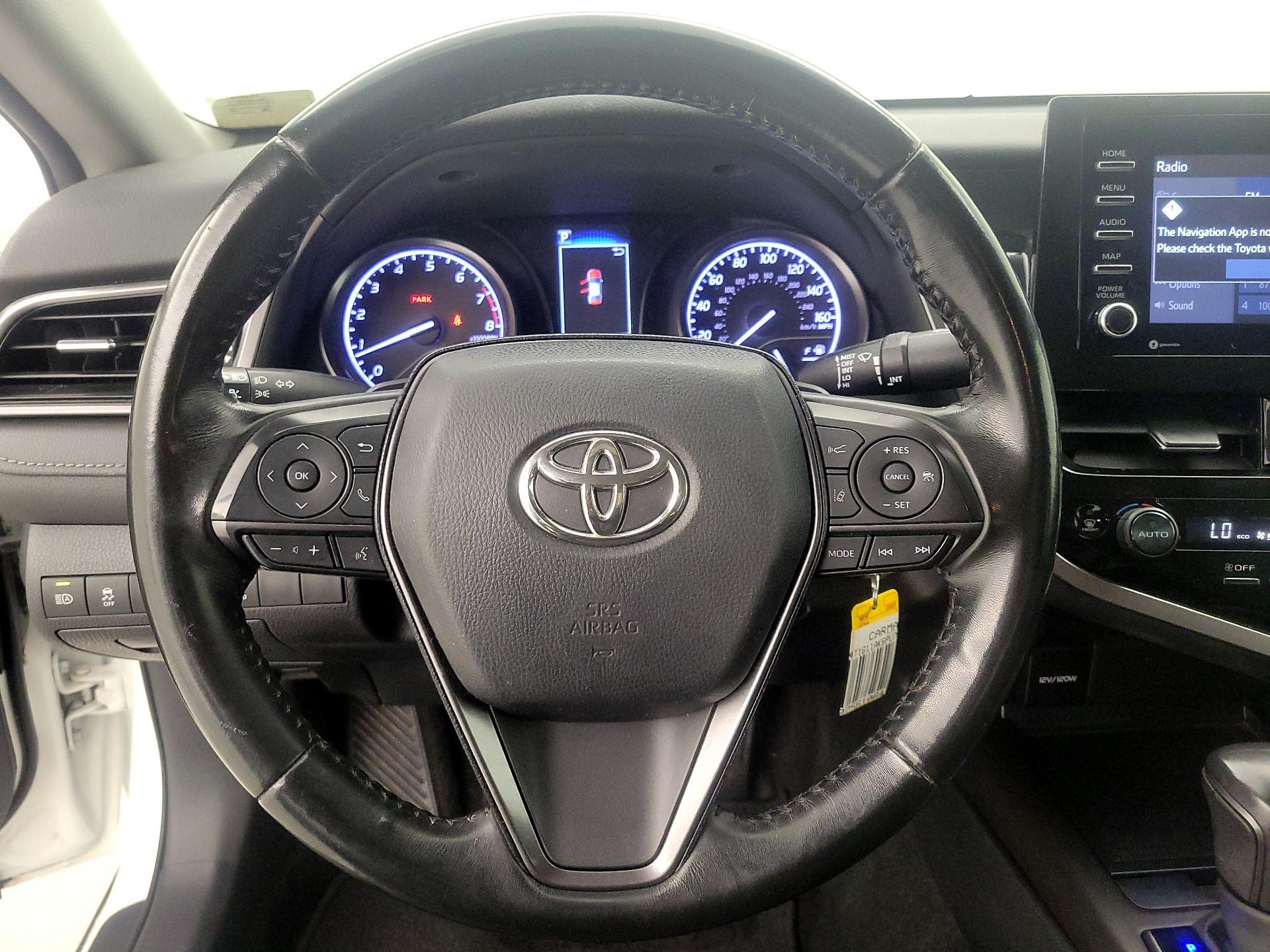 Thumbnail: 2023 Toyota Camry - 10