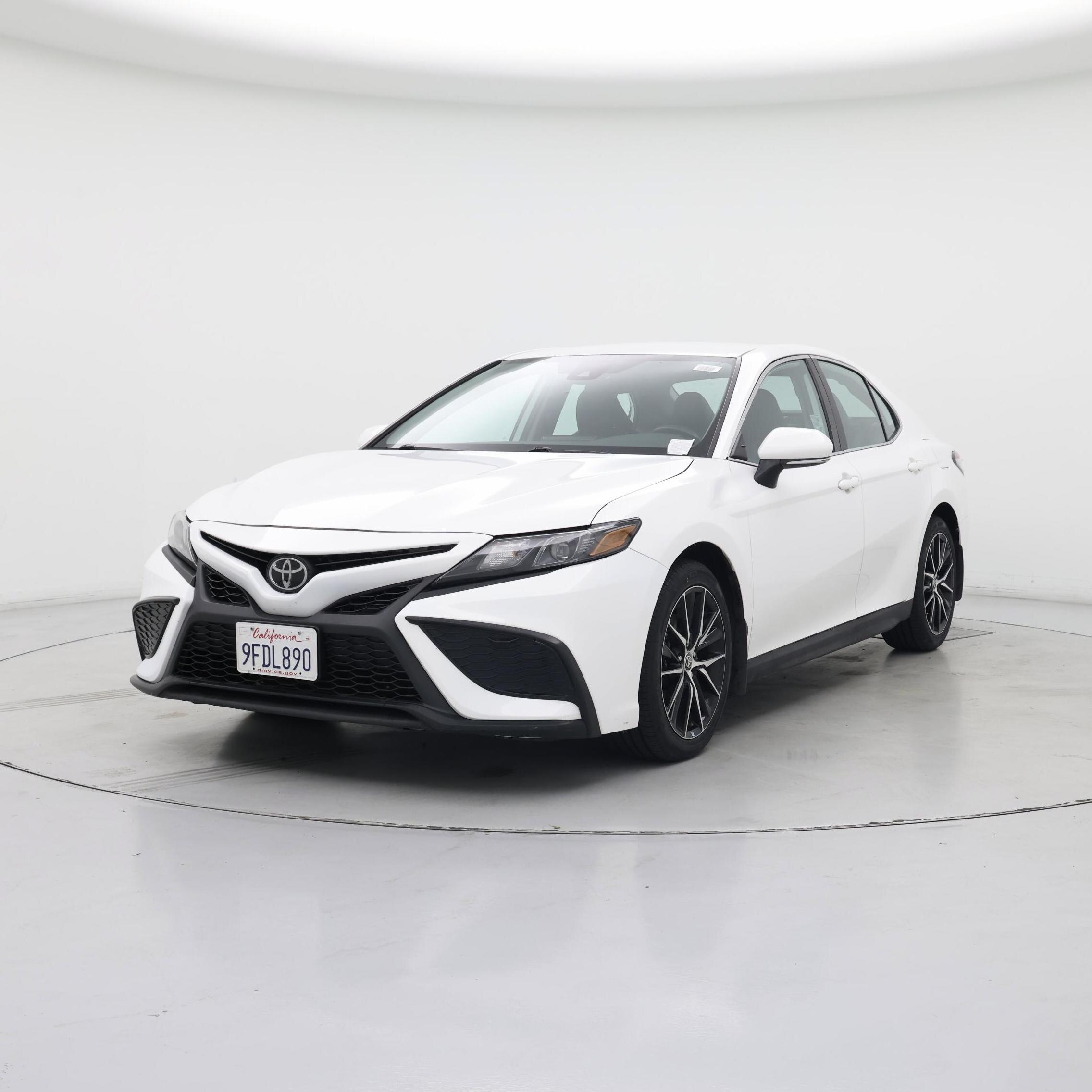 Thumbnail: 2023 Toyota Camry - 4