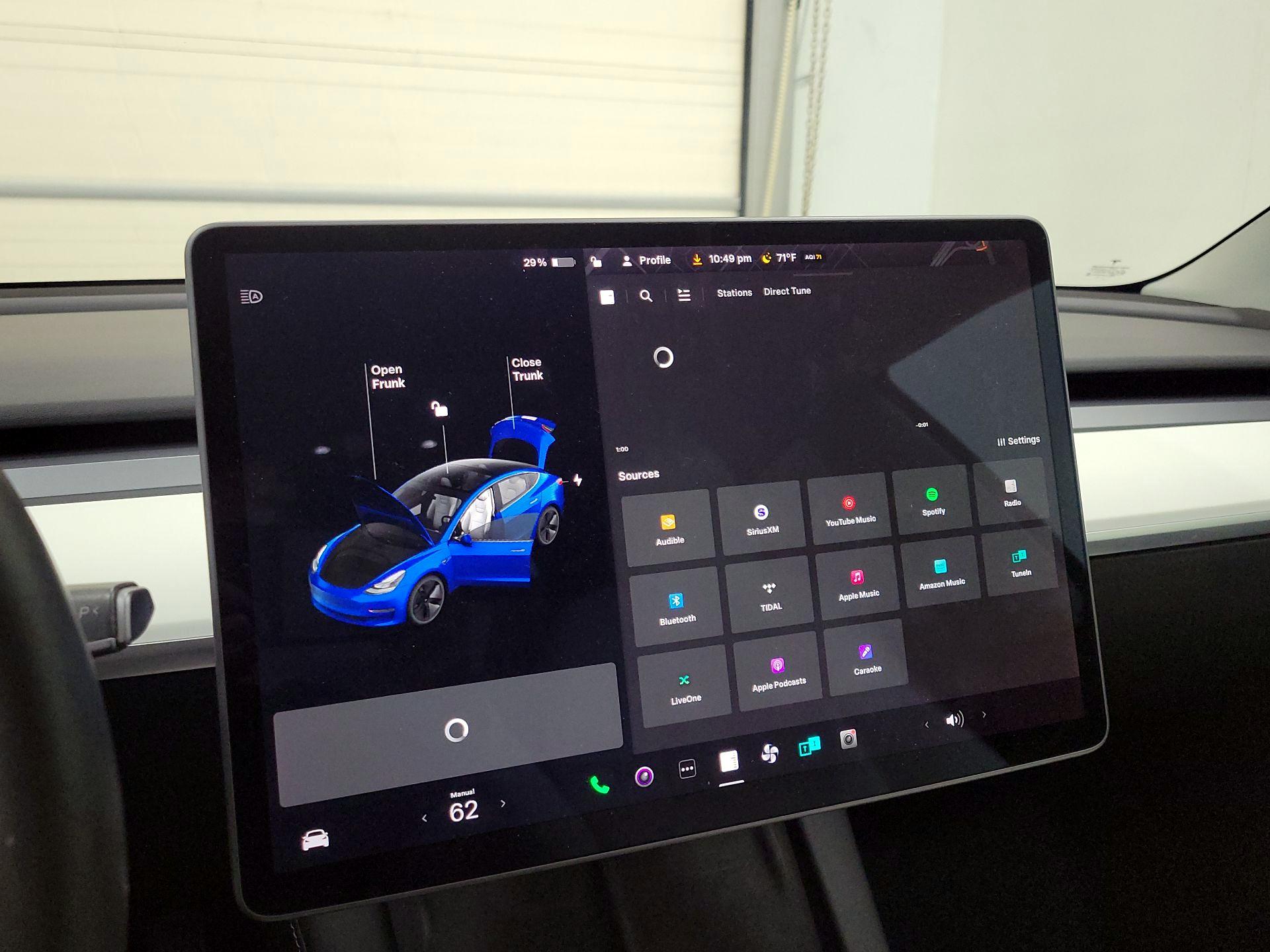 Thumbnail: 2021 Tesla Model 3 - 15